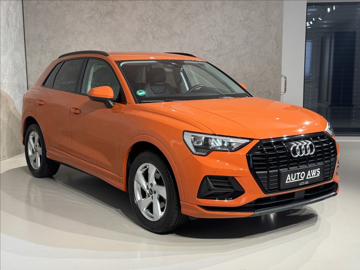 Audi Q3, 1,5 TFSi  Advanced Záruka Audi - fotka 3