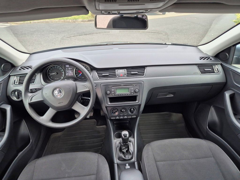 Škoda Rapid, Ambition 1.6 TDI 77 kW - fotka 5