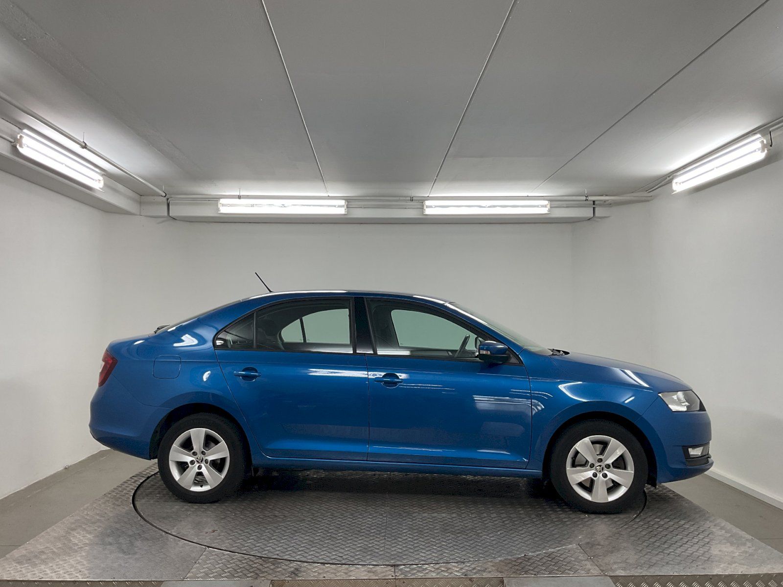 Škoda Rapid, 1.0 TSI 81kW Ambition - fotka 6