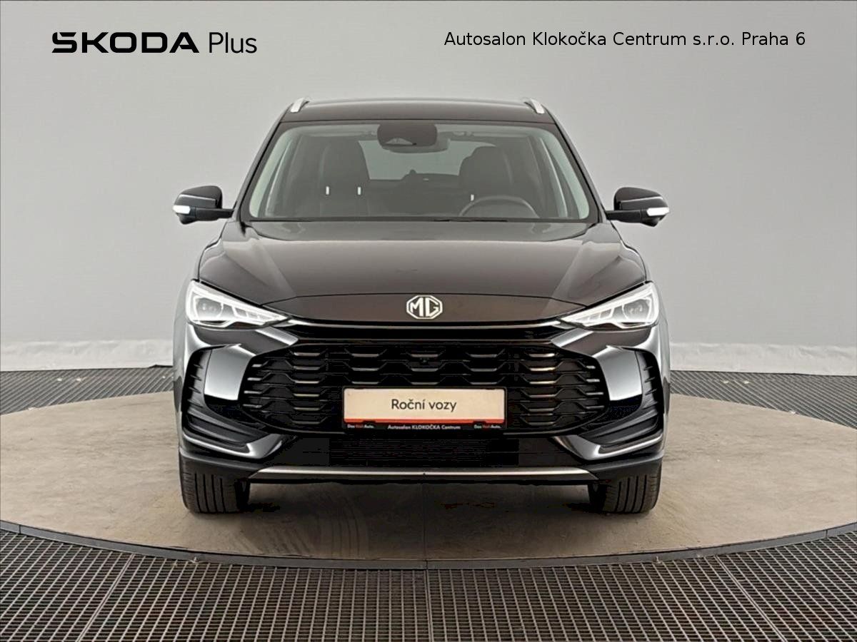 MG ZS, Hybrid+145 kW Exclusive - fotka 4