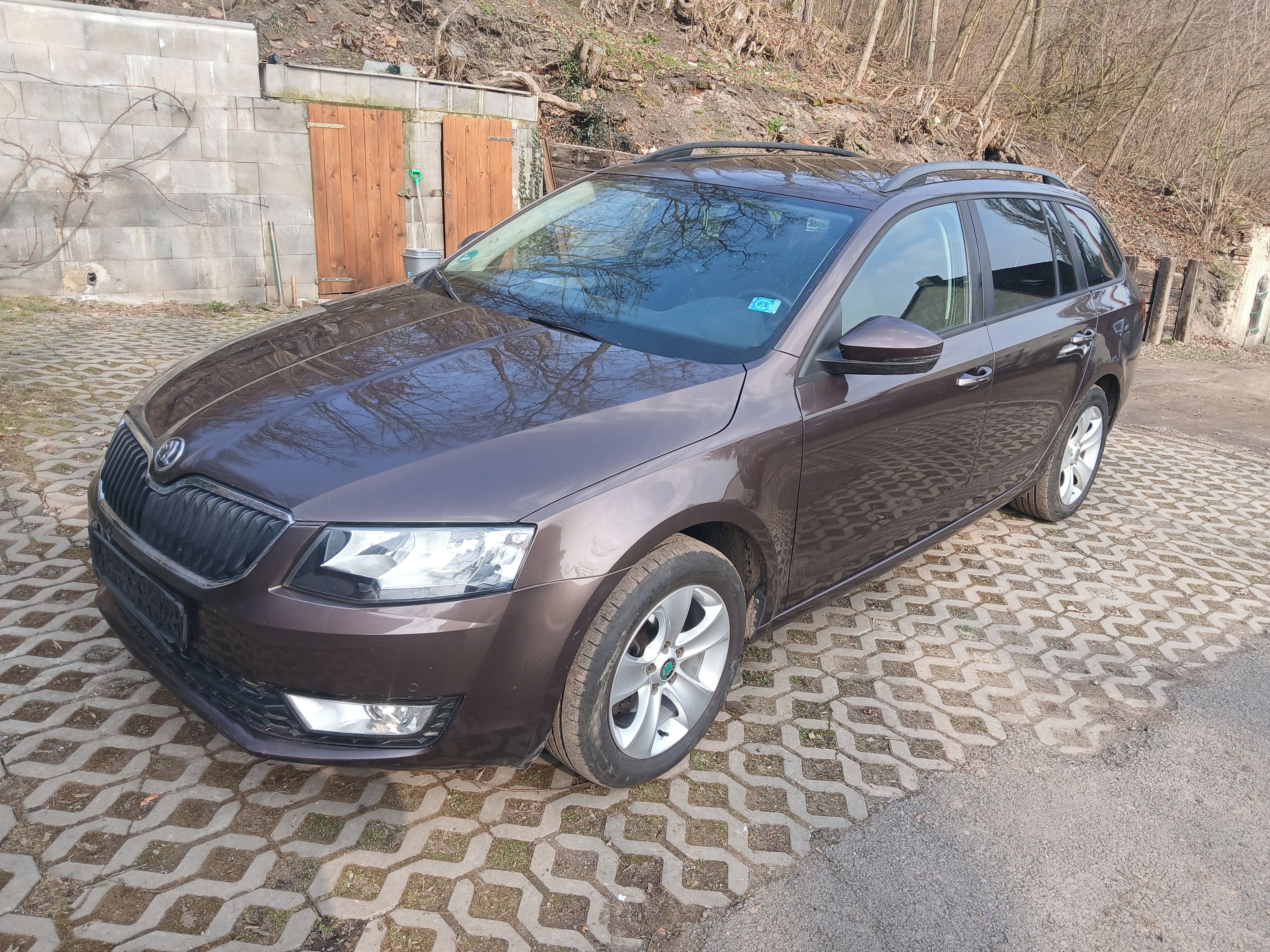Škoda Octavia - fotka 6