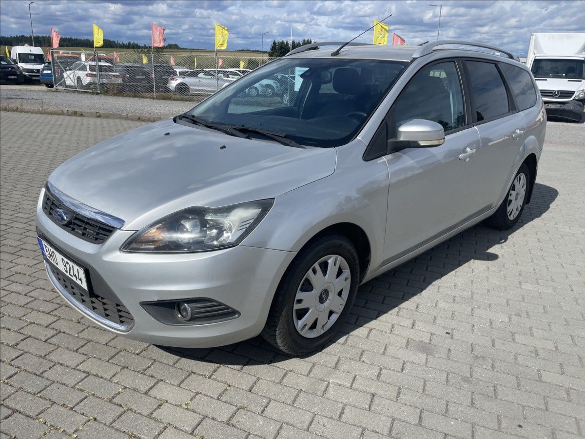 Ford Focus, 1,8 i 16V 92kw LPG Titanium
