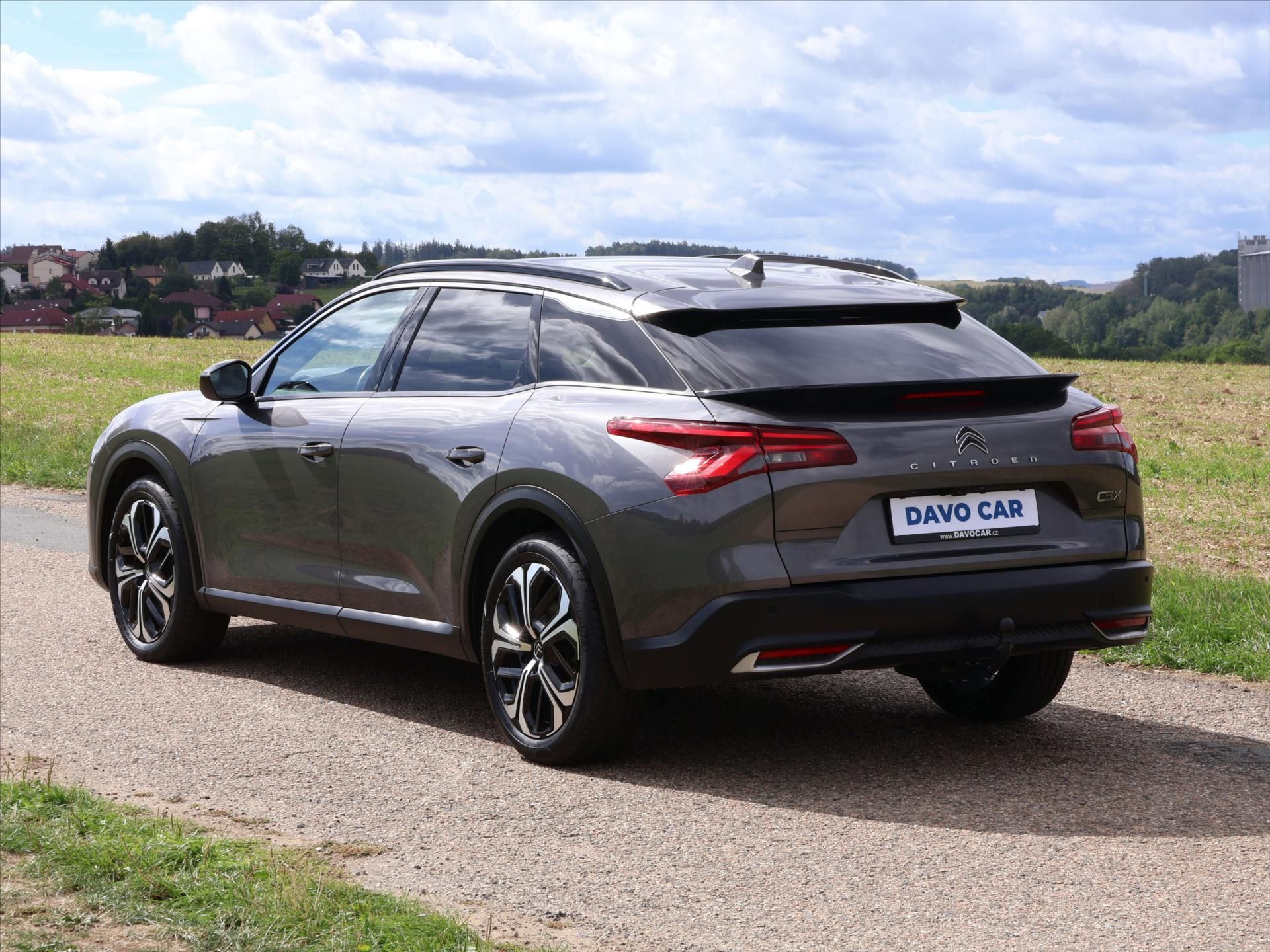 Citroën C5 X, 1,6 THP 115kW Exclusive CZ DPH - fotka 5