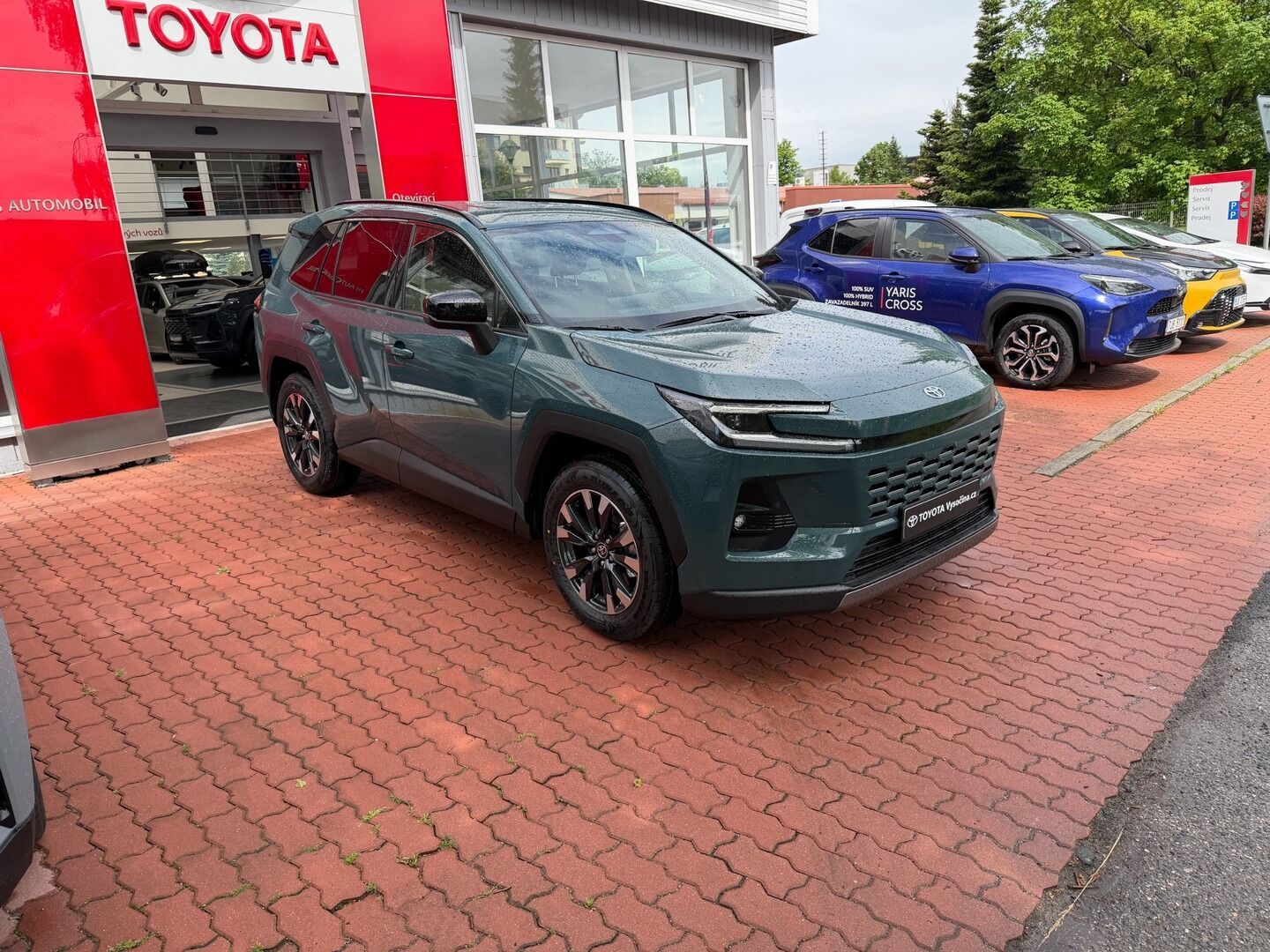 Toyota Rav4, 2,5 Hybrid 4x4 Comfort - fotka 3