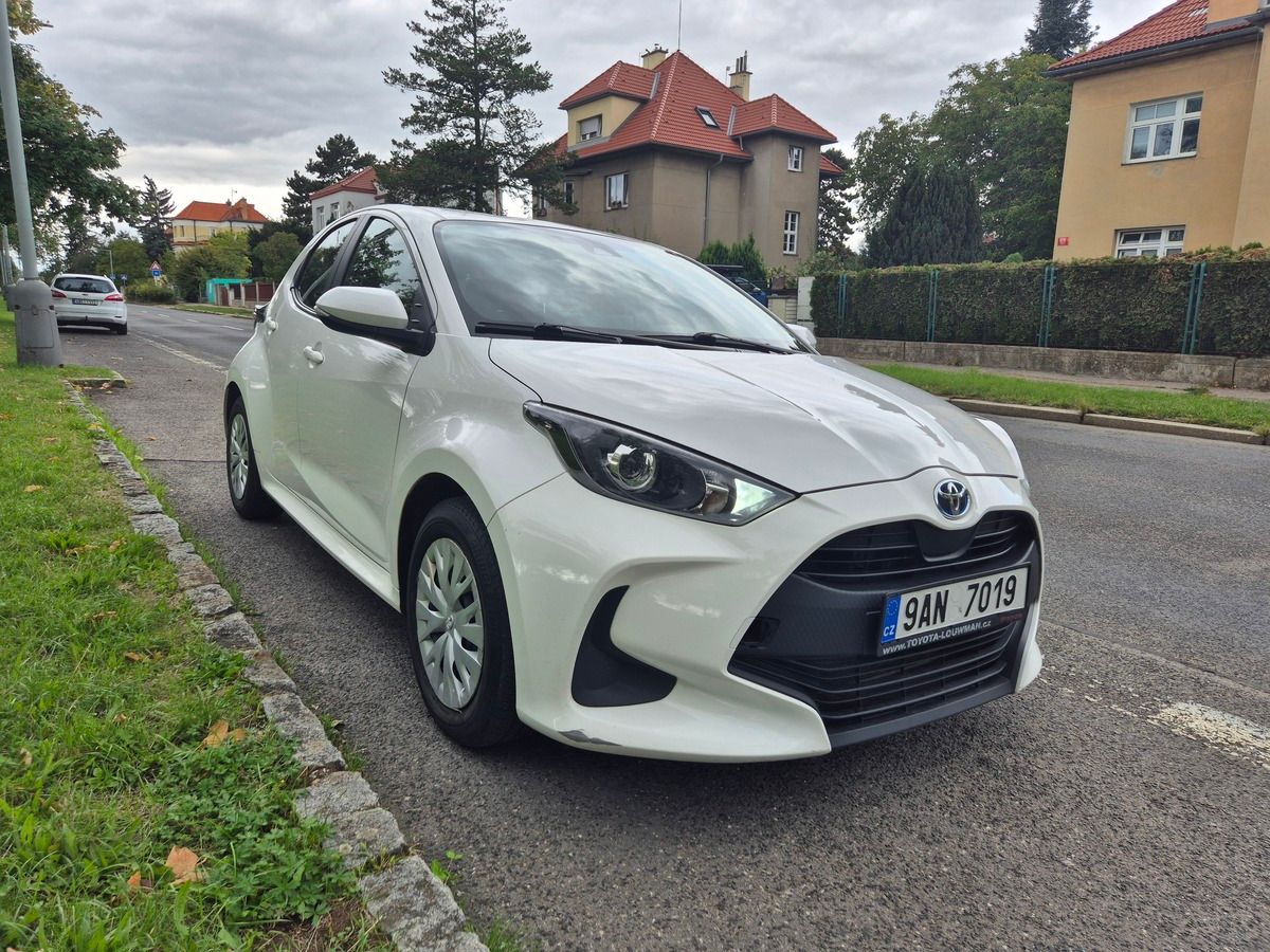 Toyota Yaris, 1.5 TNGA Hybrid odpočet DPH - fotka 4