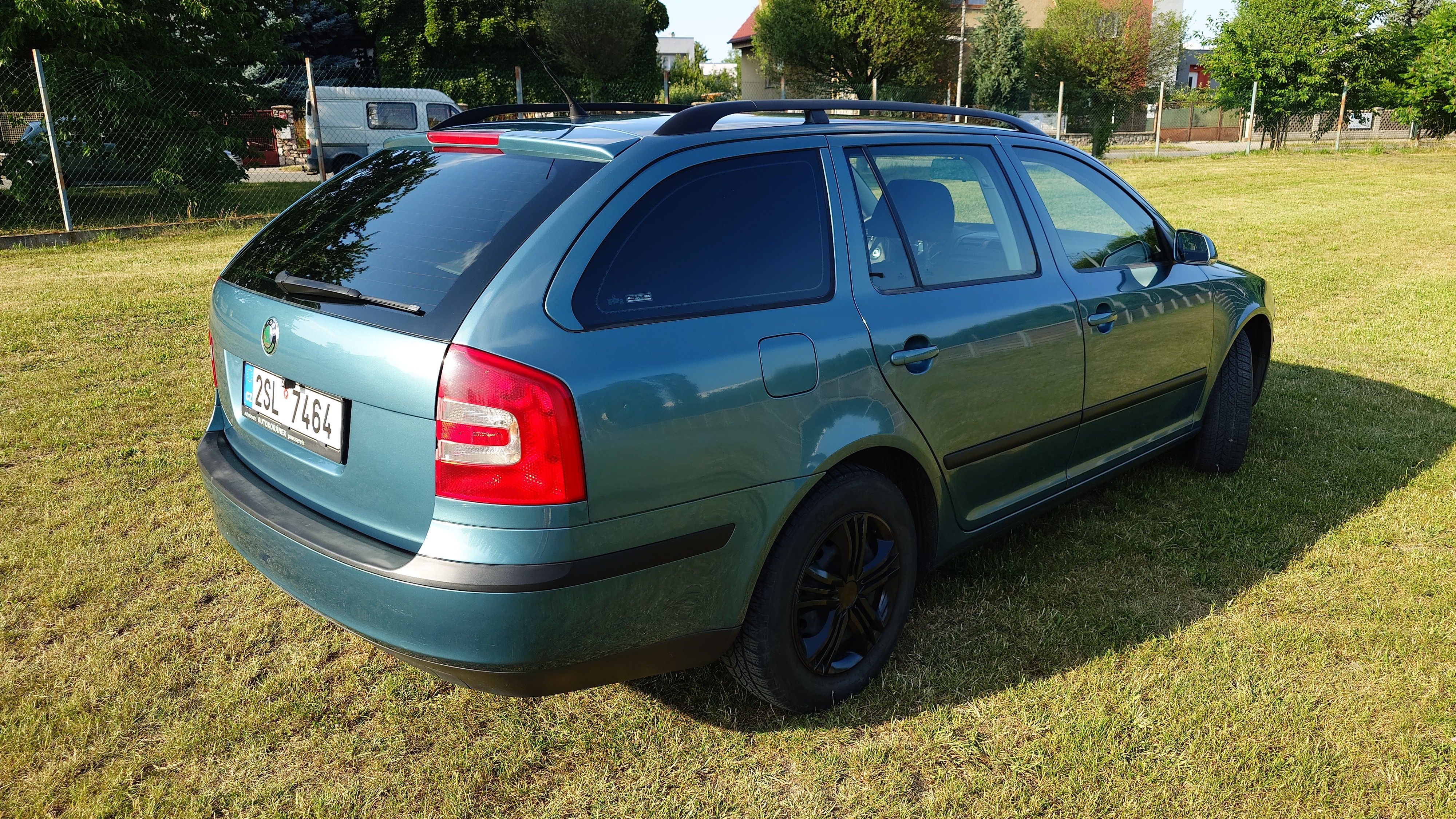 Škoda Octavia, top stav, přední /zadní kamera - fotka 3