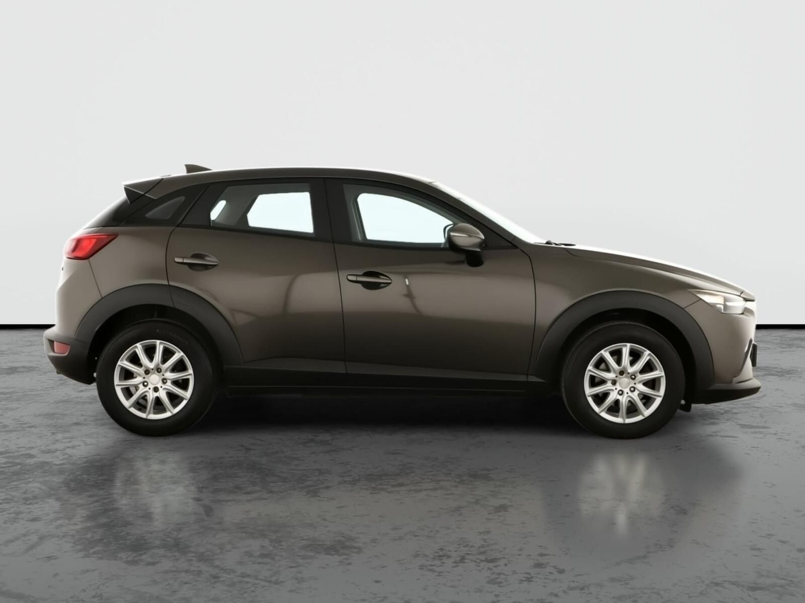 Mazda CX-3, 2.0 Skyactiv-G - fotka 6