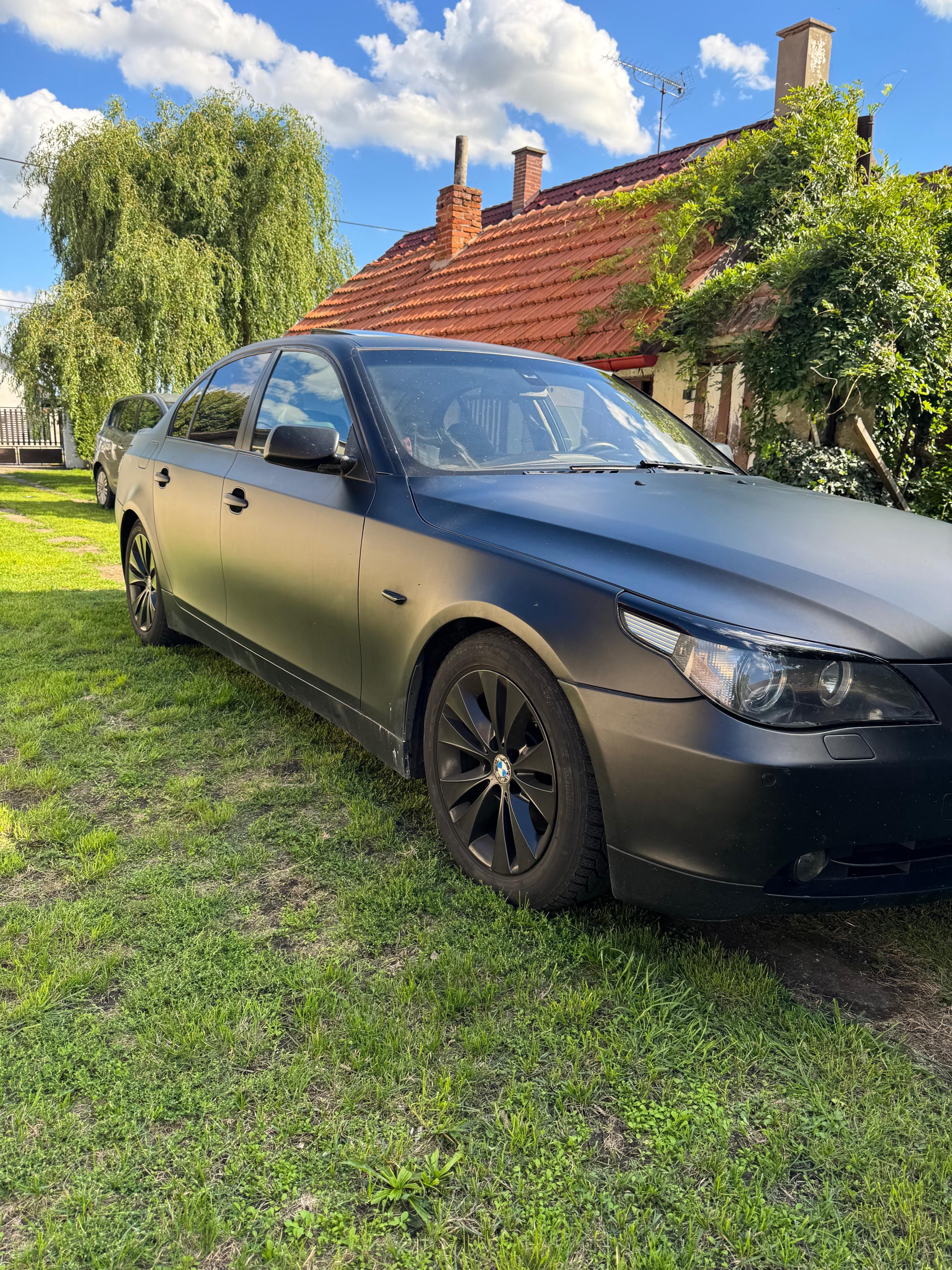 BMW Řada 5, BMW E60 530d - fotka 3