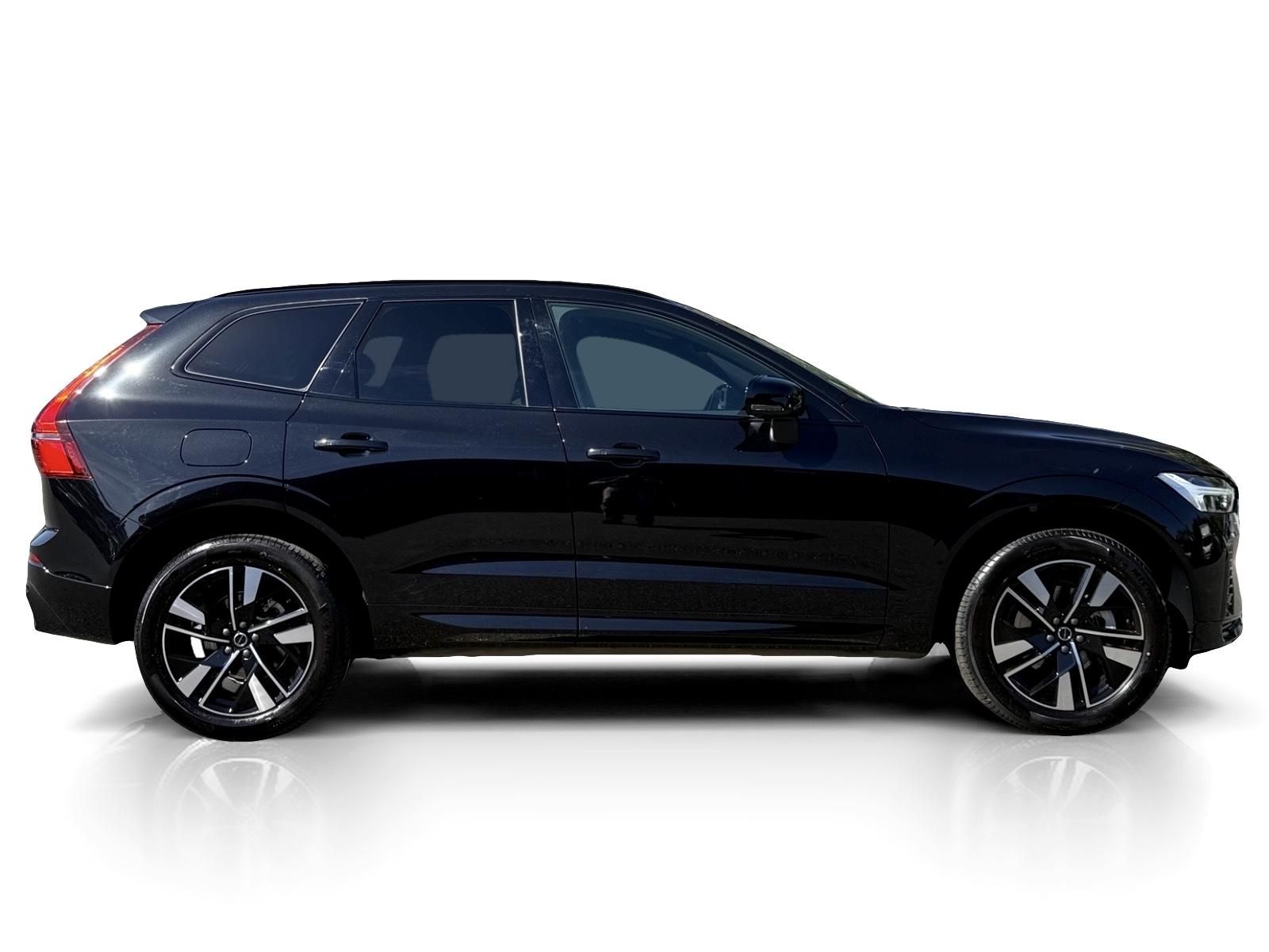 Volvo XC60, B5 AWD PLUS DARK // REZERVACE - fotka 6