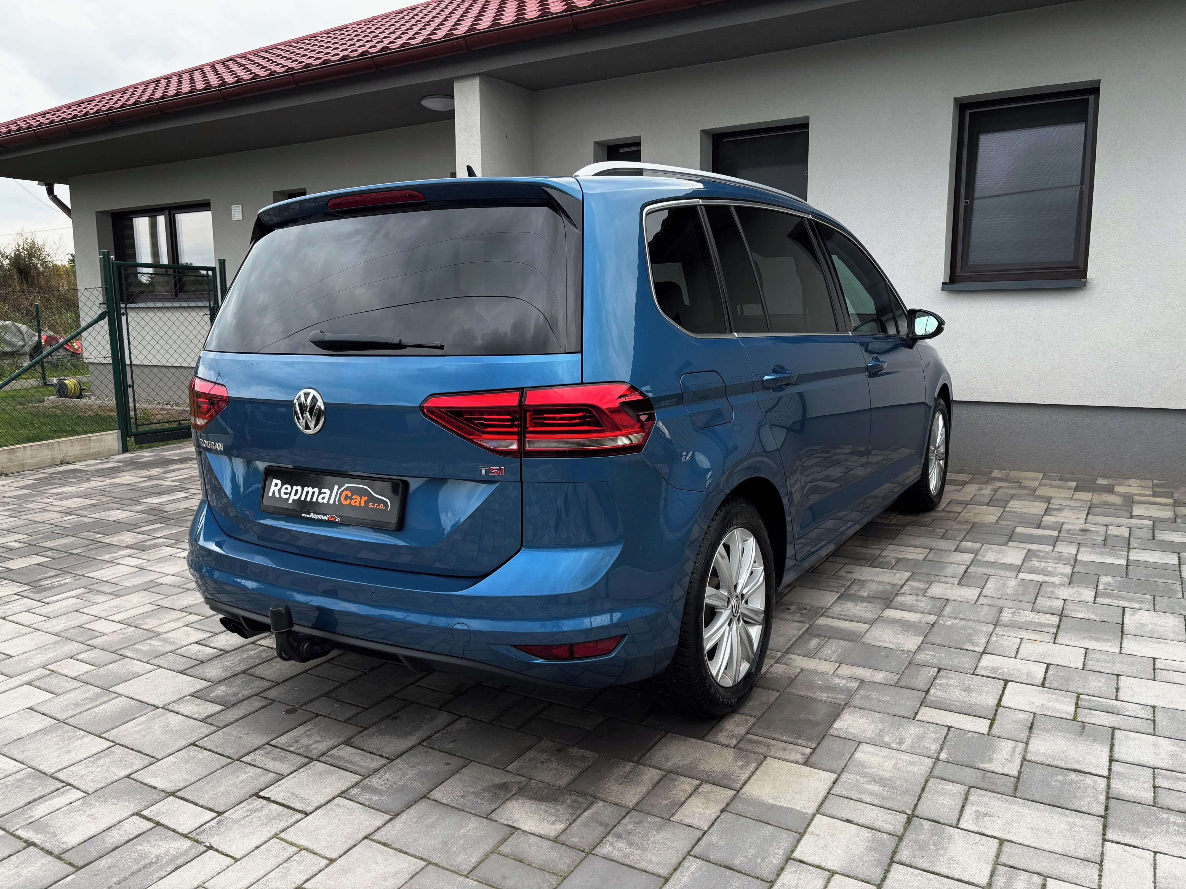 Volkswagen Touran, 1.4TSi 110kW Highline, Tažné - fotka 6