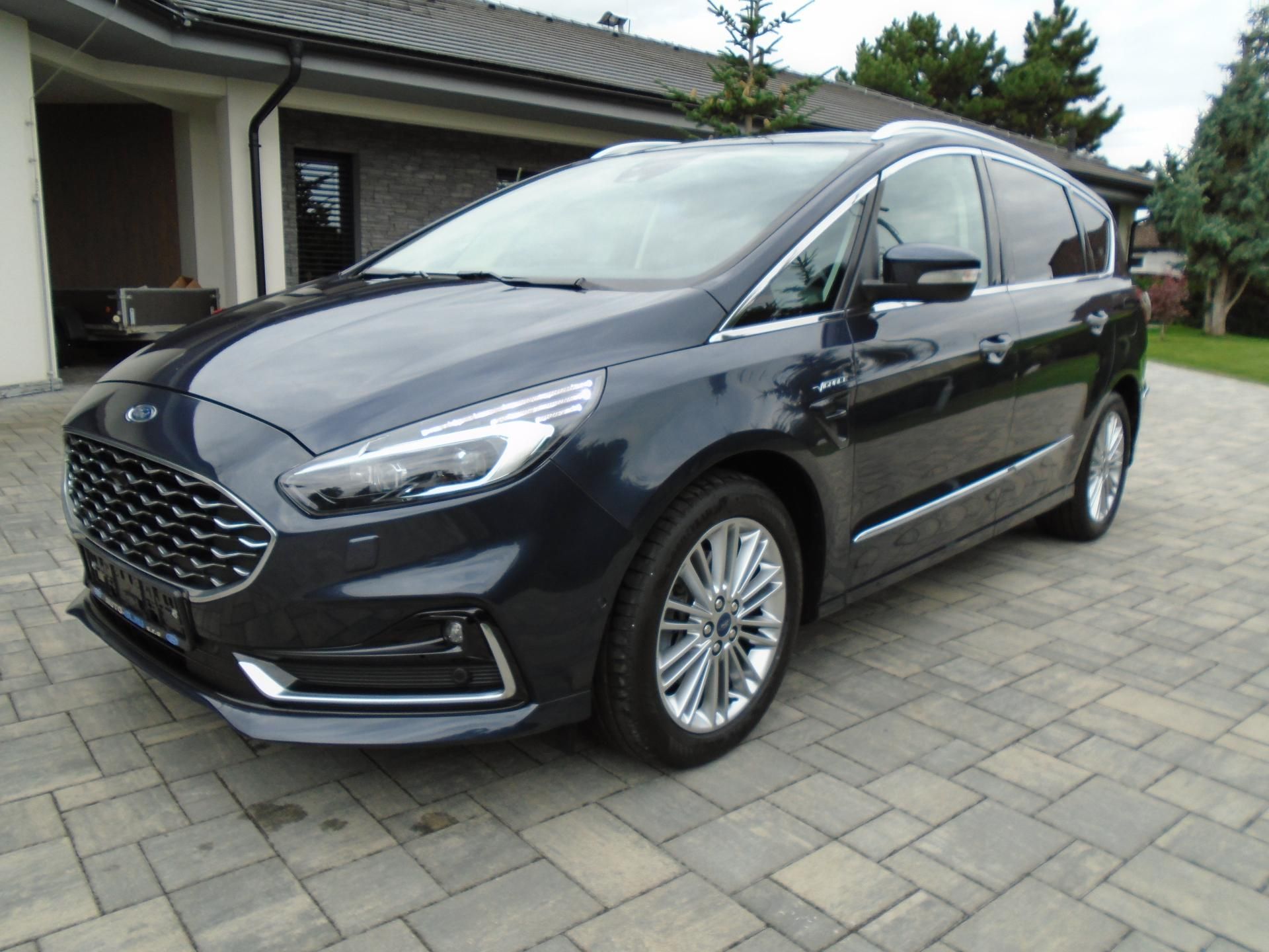 Ford S-MAX, 2.0EcoBlue 140kW 8AT Vignale 7 - fotka 2