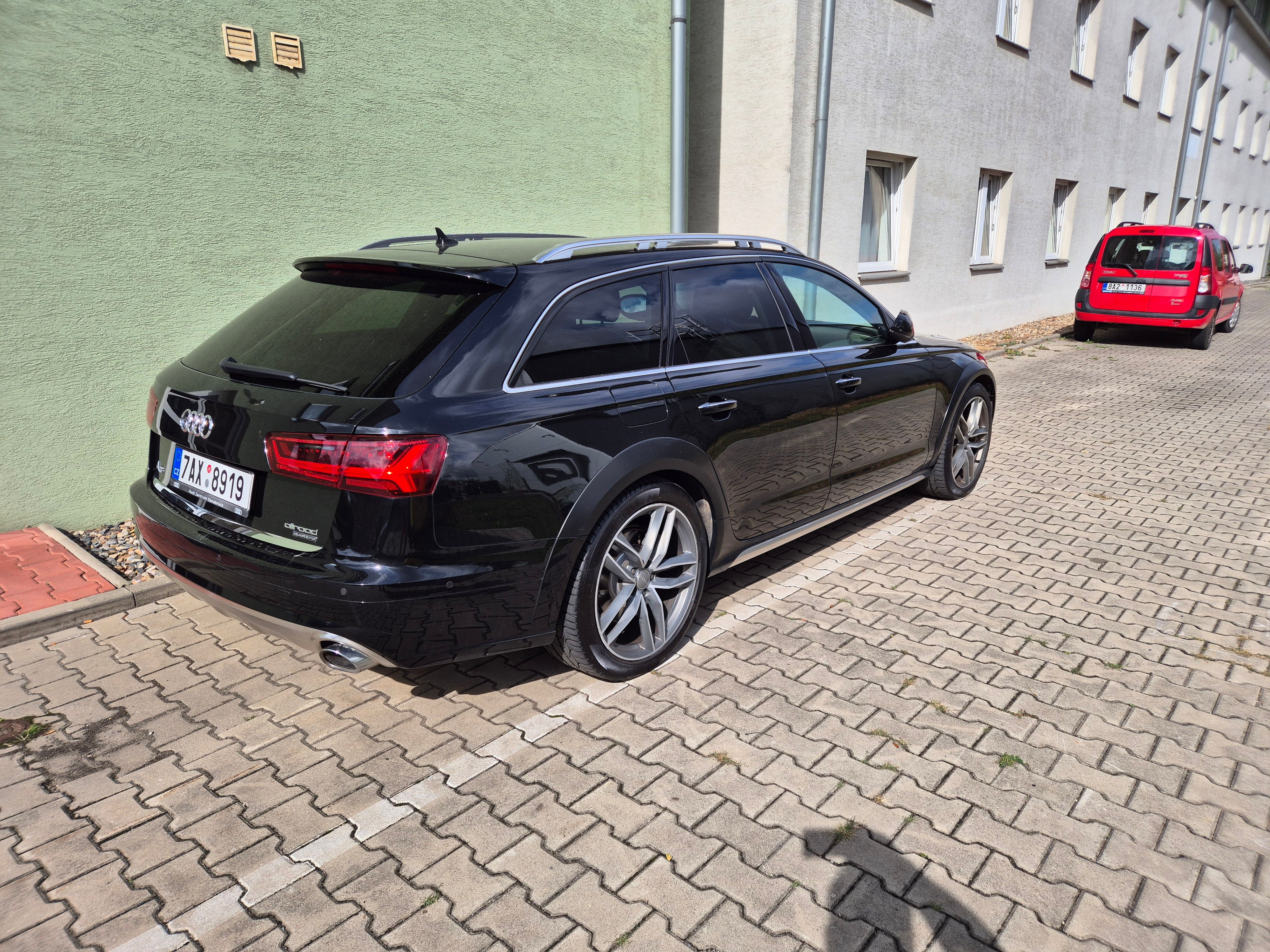 Audi A6 allroad, 3.0 BiTDI - plná výbava - fotka 4