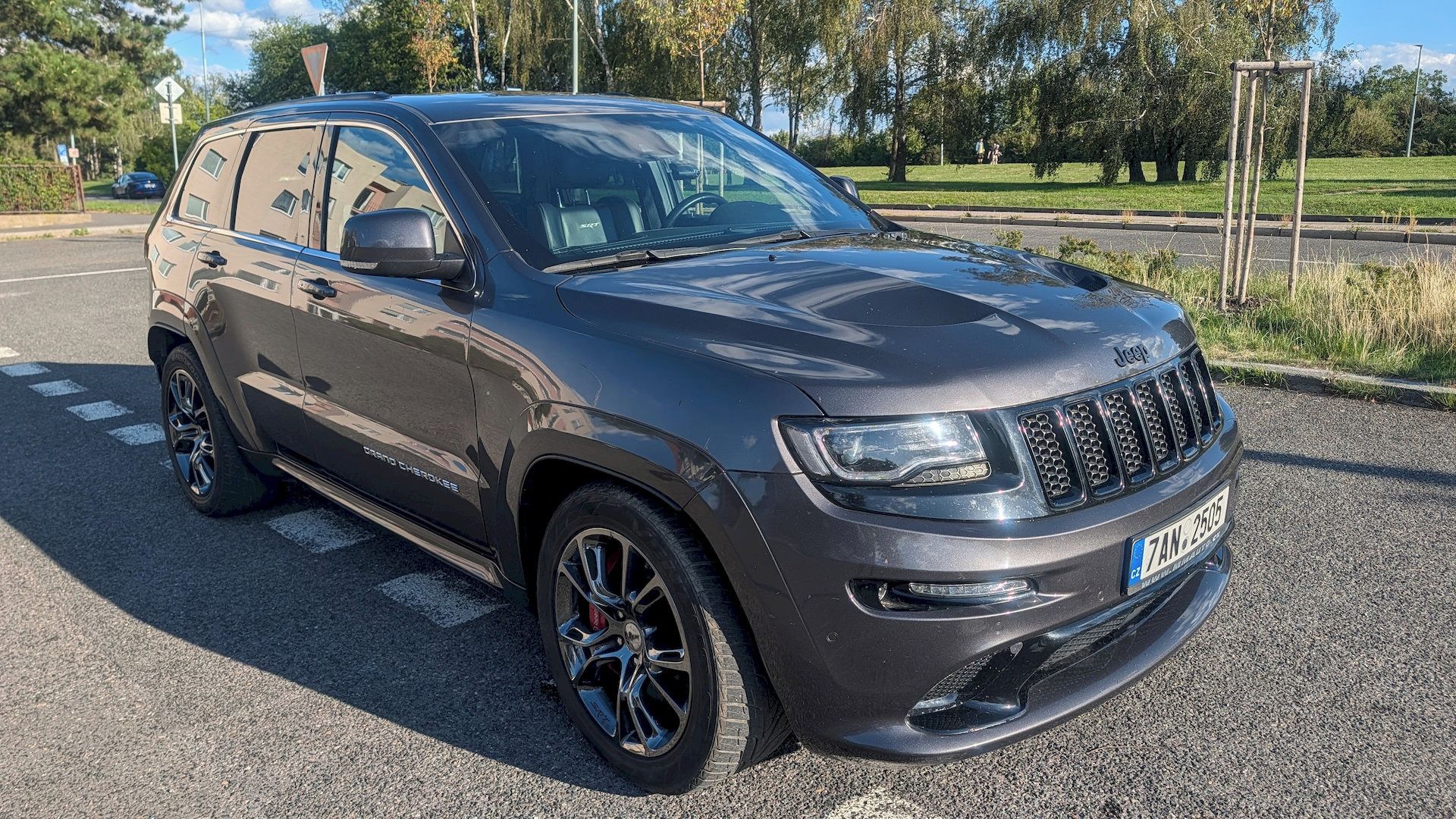 Jeep Grand Cherokee, 2015 SRT 6.4L V8 - fotka 2