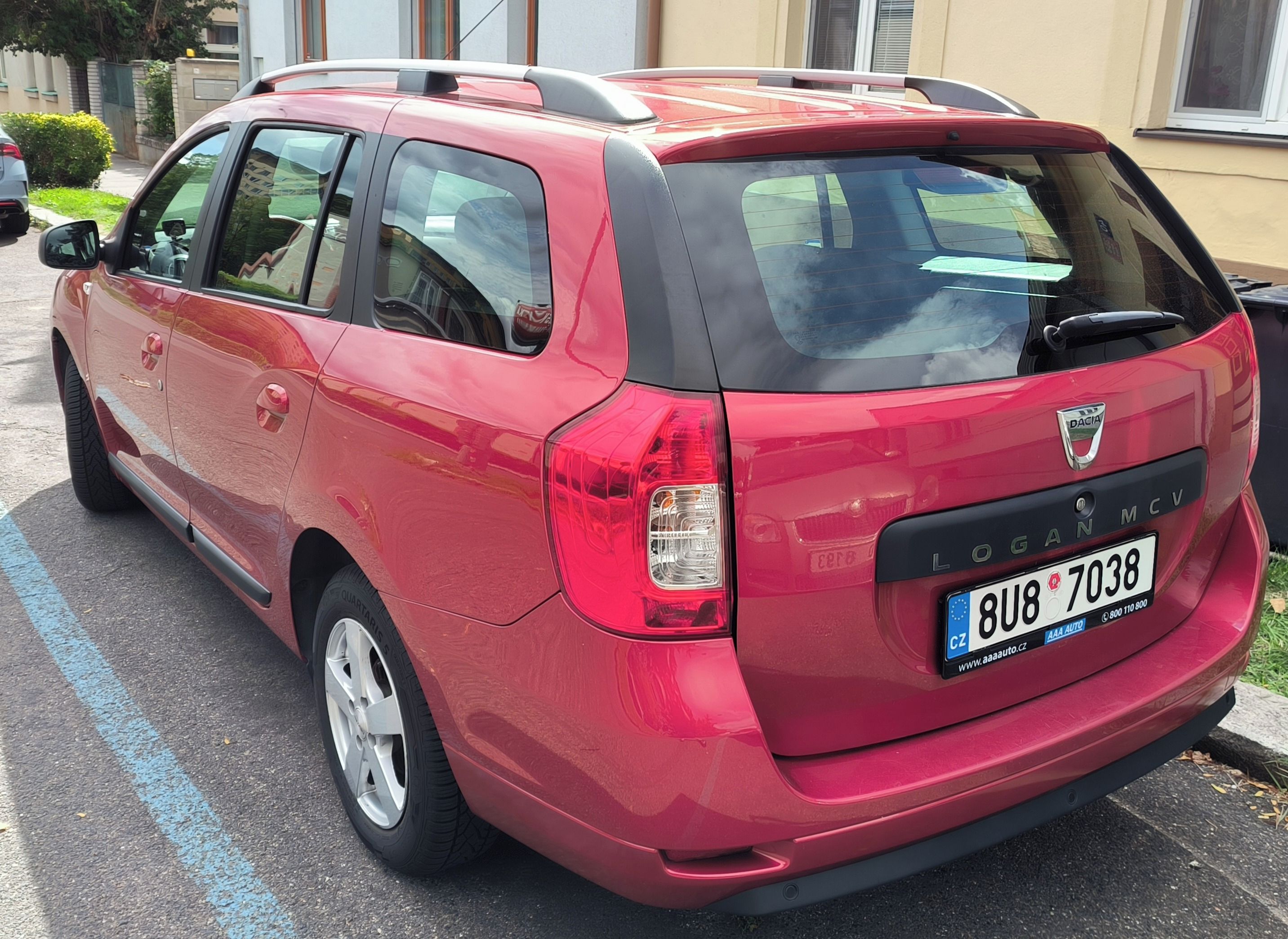 Dacia Logan, MCV 2017 0.9 TCe Automat - fotka 5