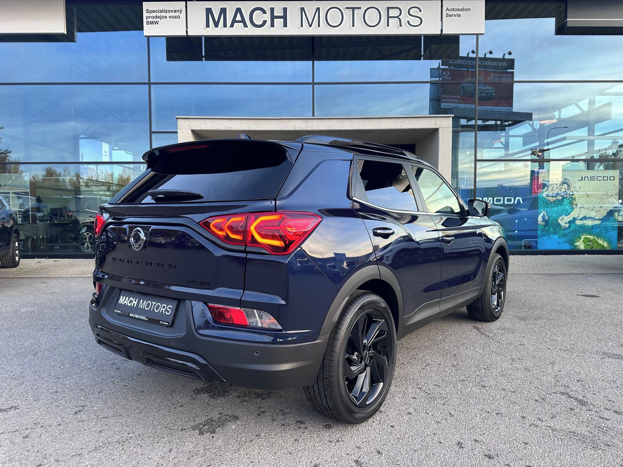 KGM Korando, Style + Black paket - fotka 6