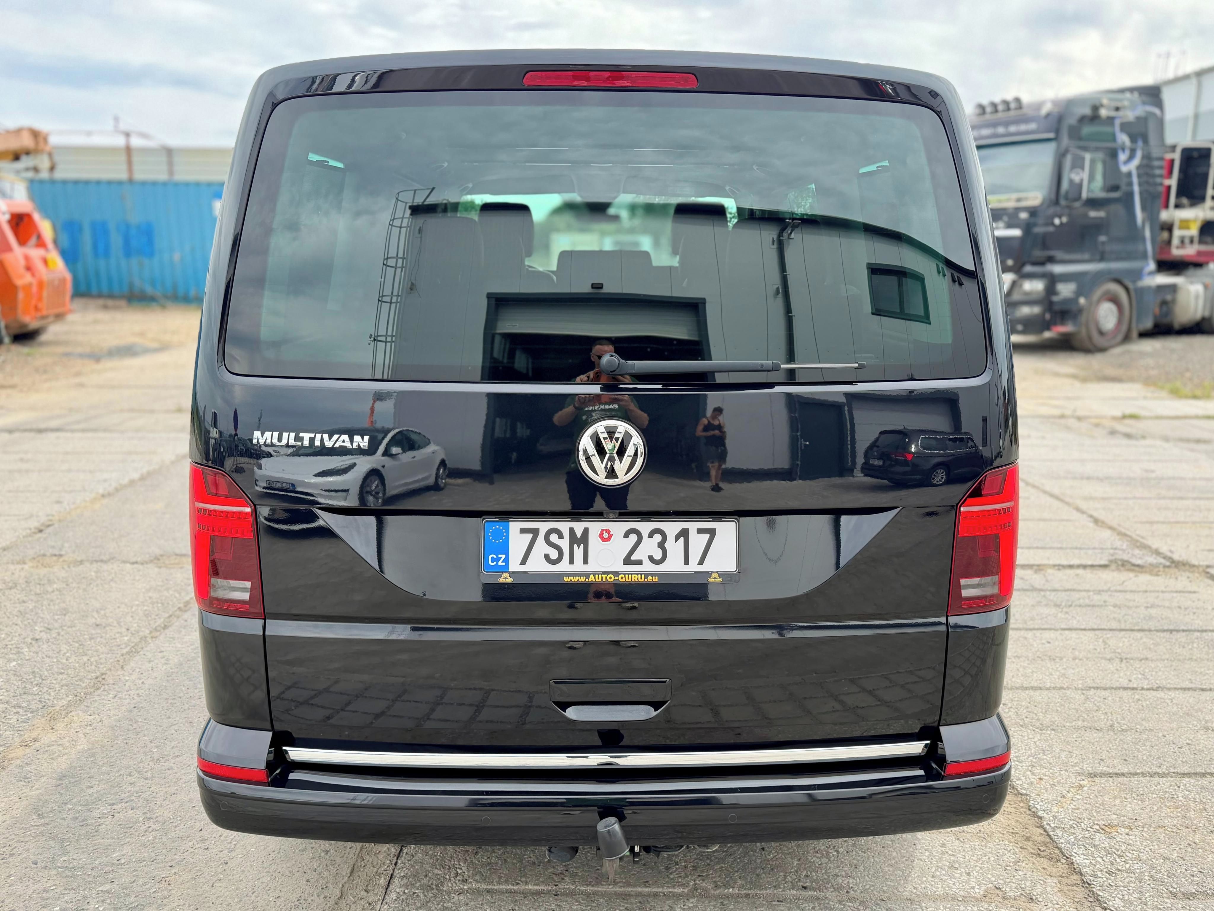 Volkswagen Multivan, T6.1 Highline 2.0 TDI 110kwDSG - fotka 5