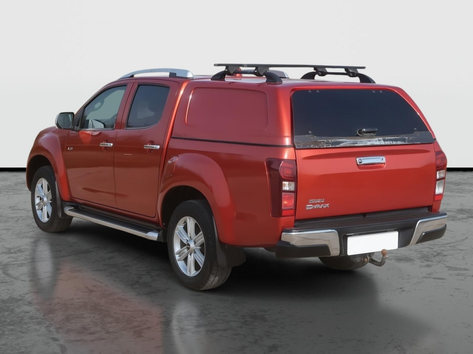 Isuzu D-Max, 1.9 D, 4X4, Automat - fotka 4