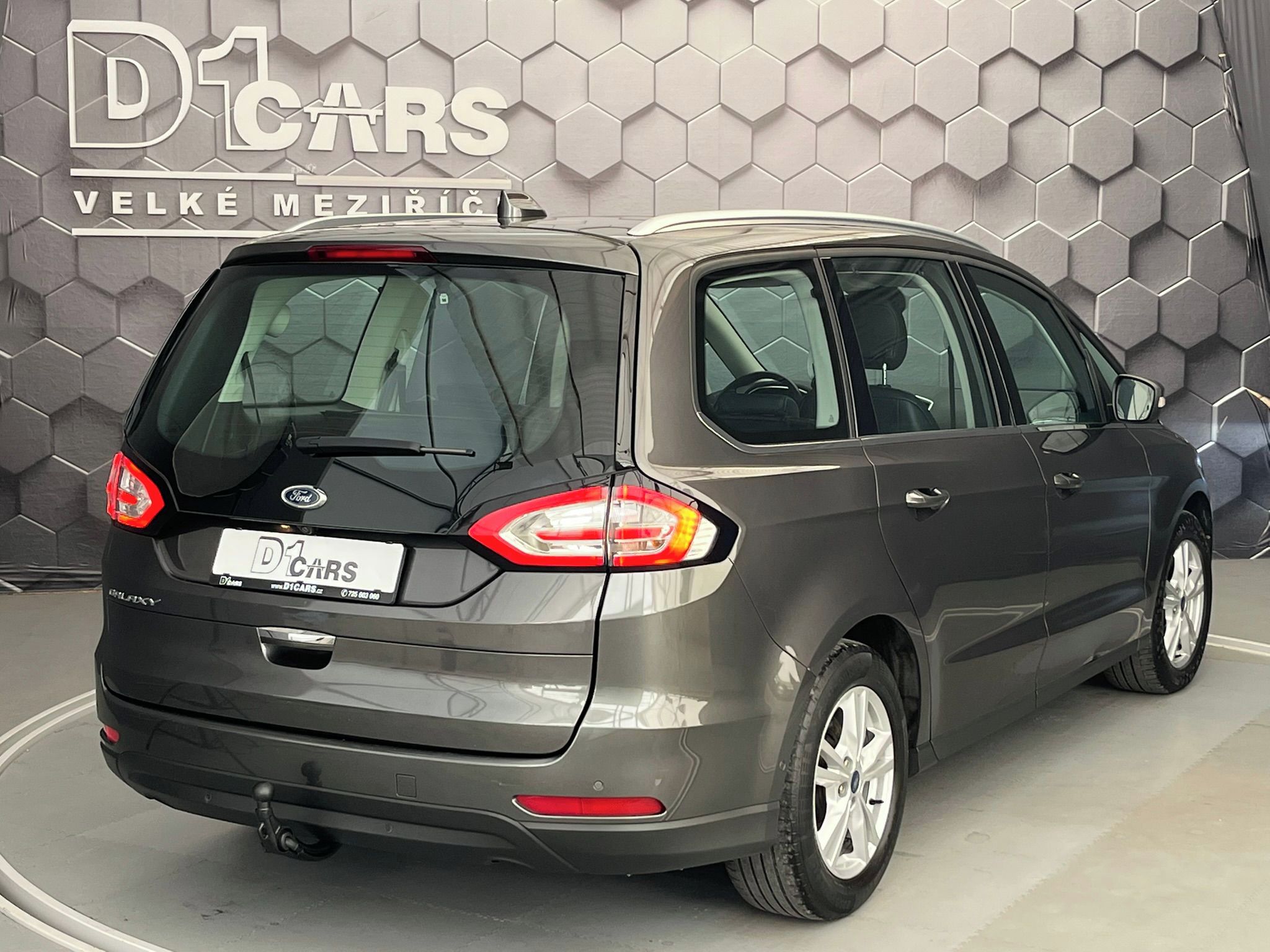 Ford Galaxy, 2.0 EB Titanium LED tažné - fotka 4