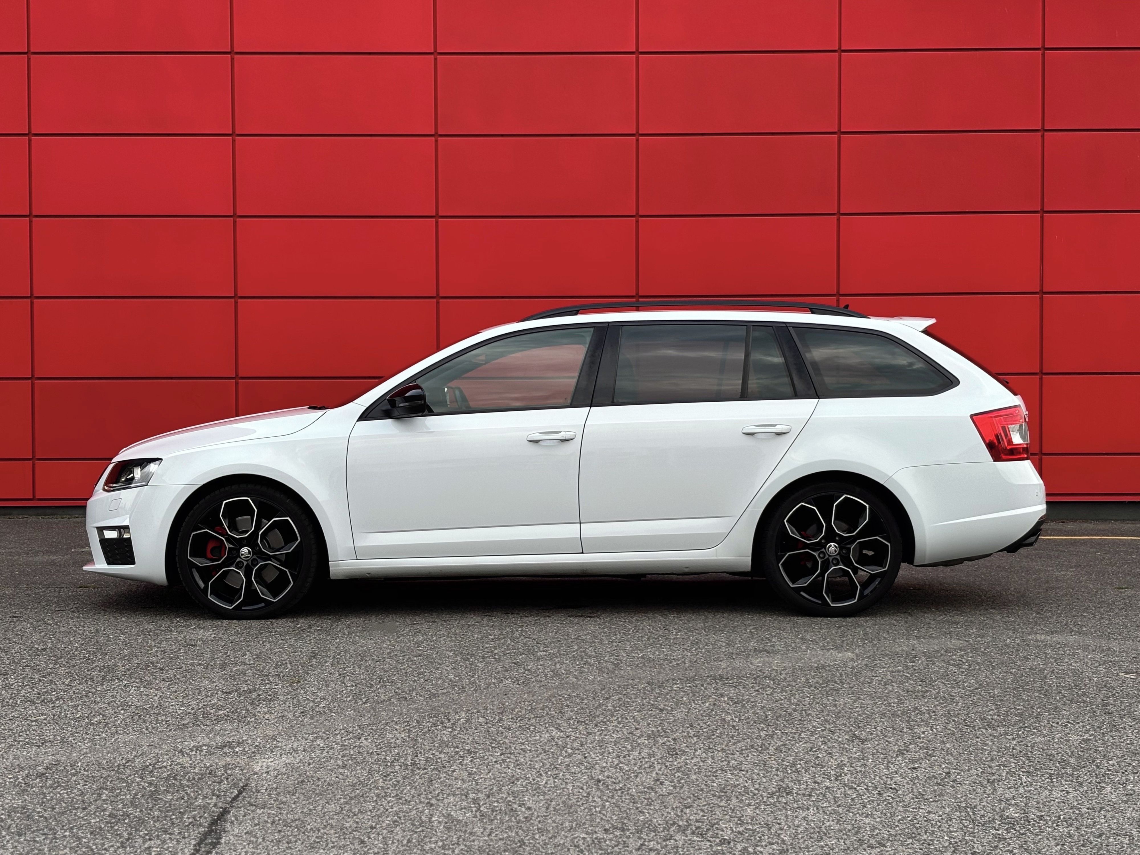Škoda Octavia, 2.0 TSI 169kW DSG VAQ Webasto - fotka 4