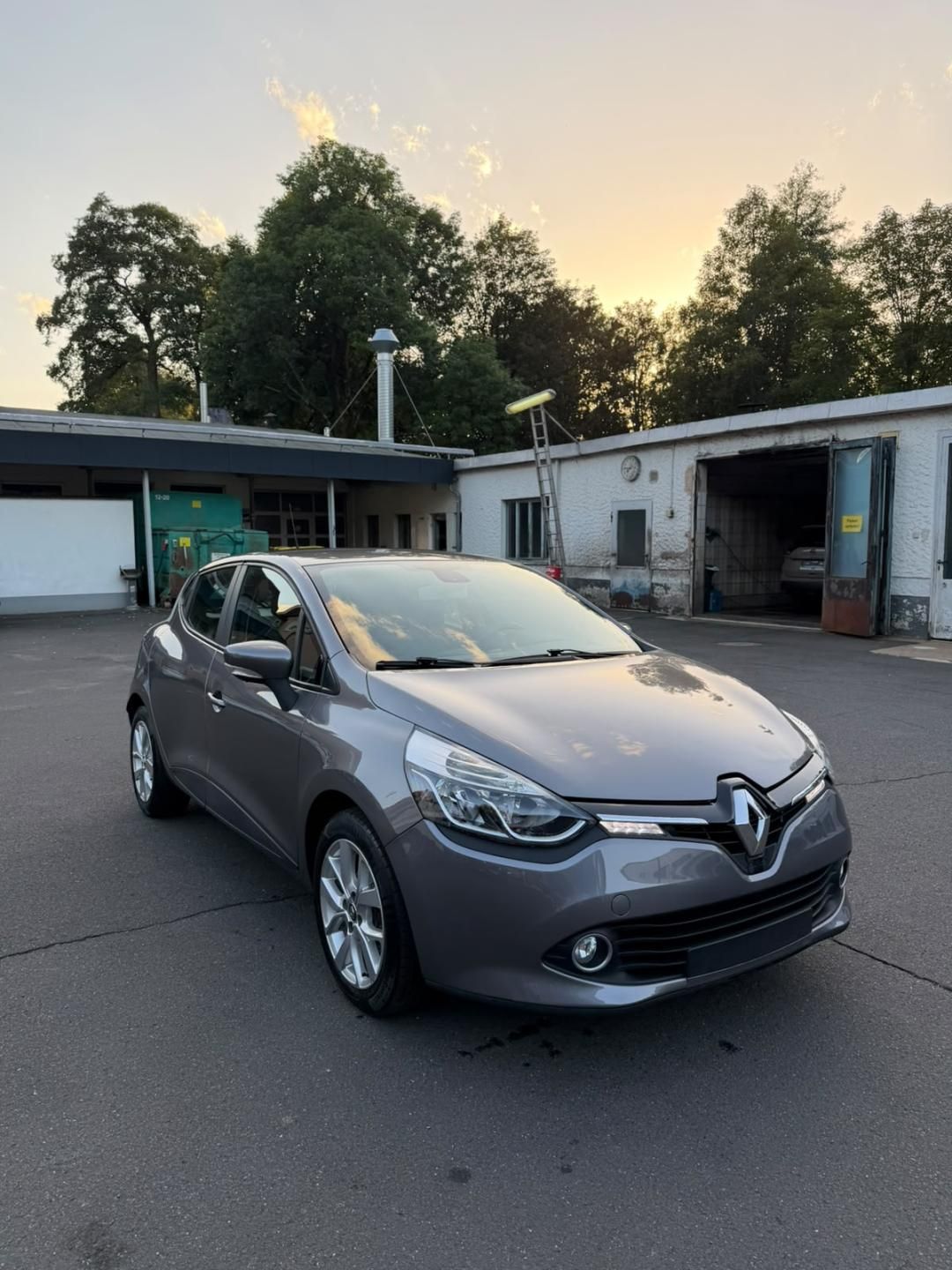 Renault Clio, IV. Dynamique 1.2. 4 válec - fotka 2
