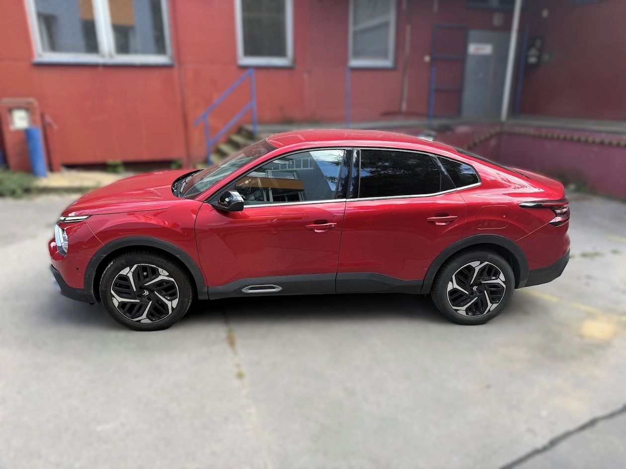 Citroën C4, 1.2 PureTech 96 kW SHINE EAT8 - fotka 3