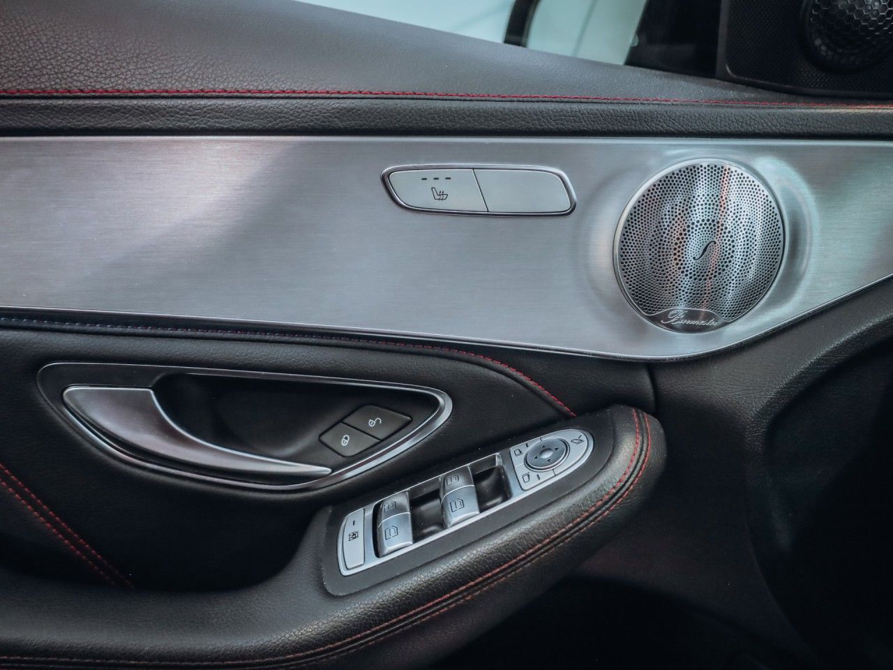 Mercedes-Benz Třídy C, C 43 AMG 4Matic - fotka 6
