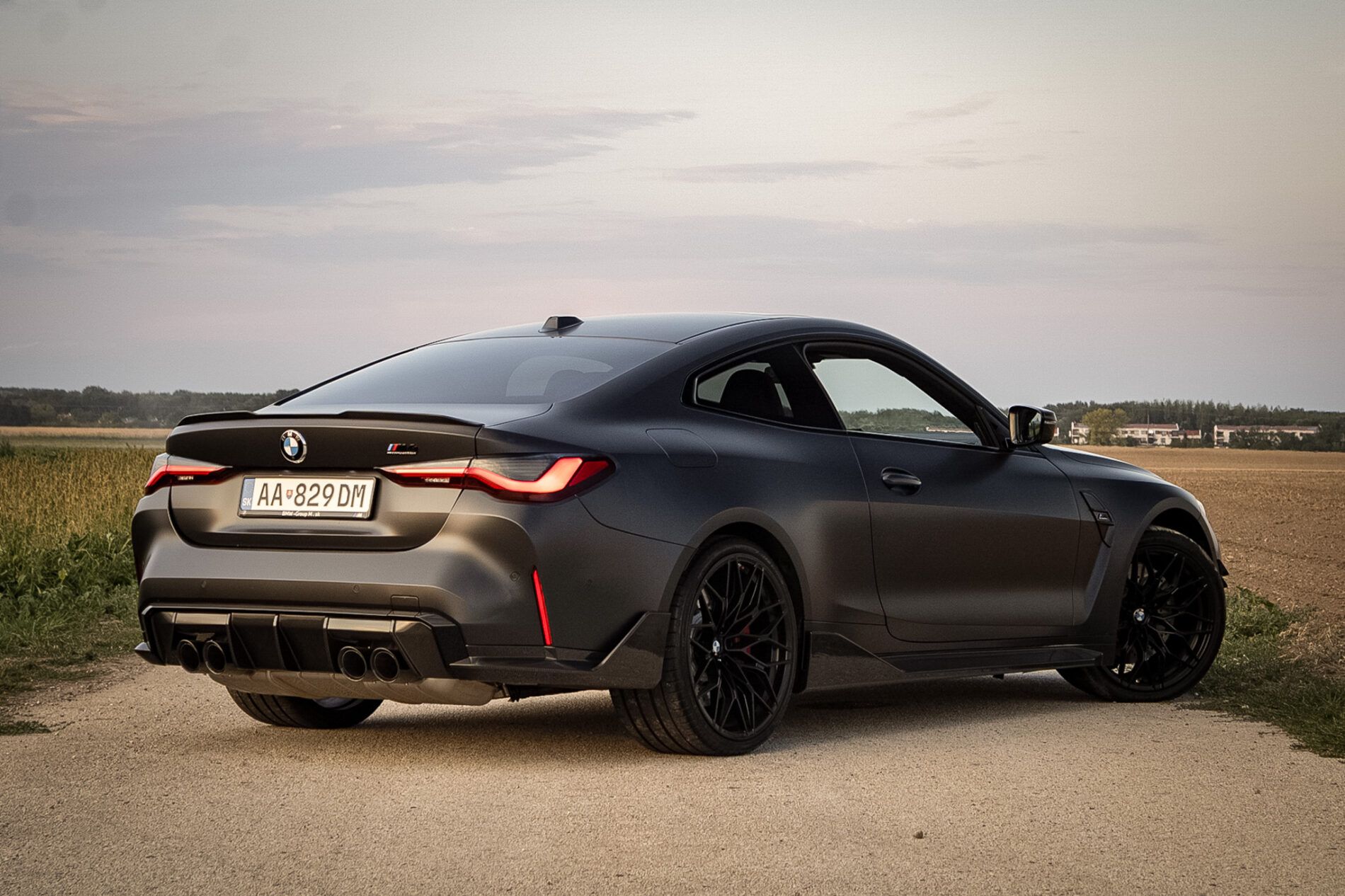 BMW M4 - fotka 6