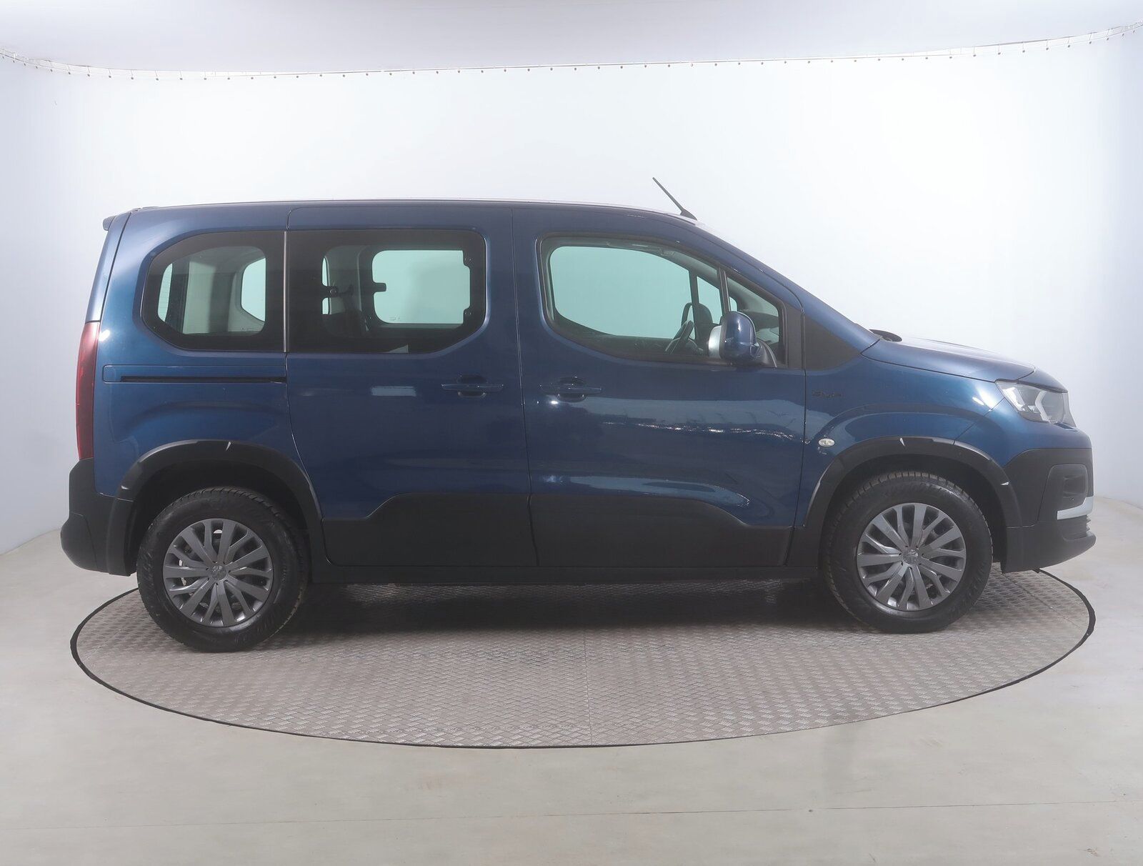 Peugeot Rifter, 1.5 BlueHDi, Allure, 5Míst, ČR - fotka 6