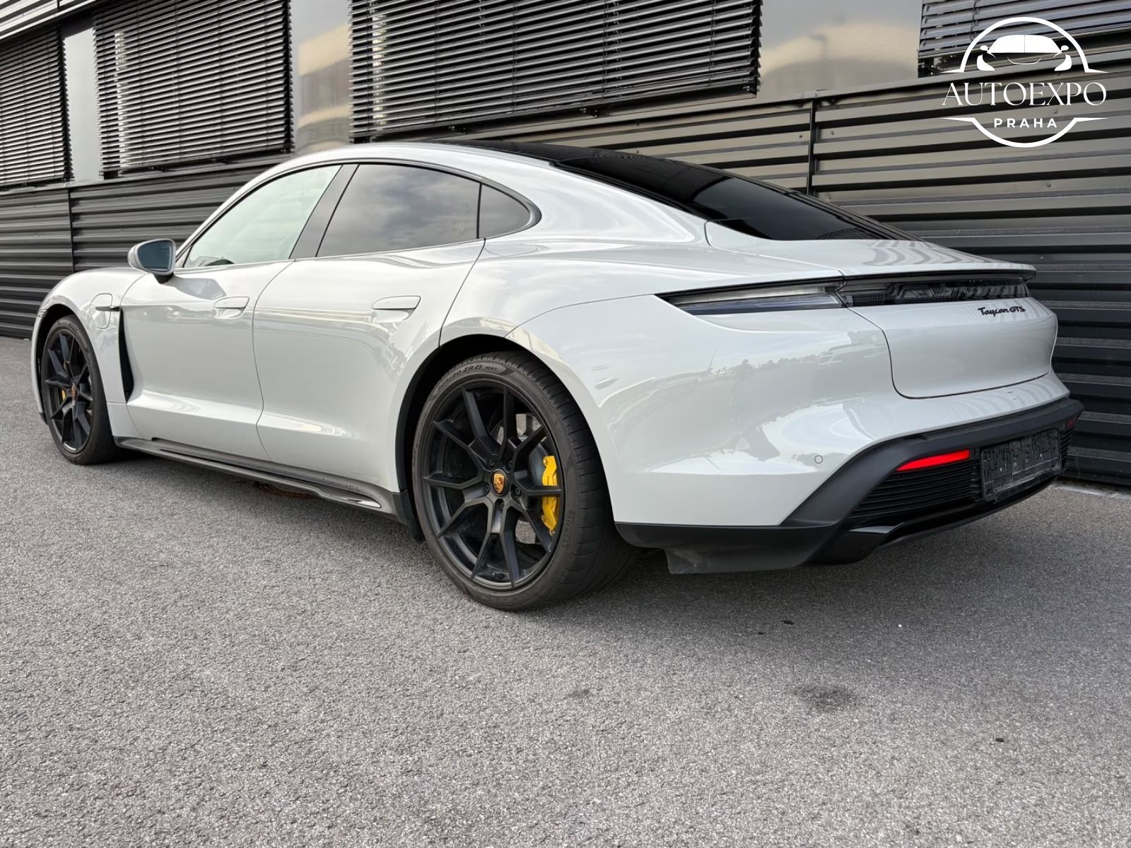 Porsche Taycan, GTS-75 JAHRE PAKET - fotka 5