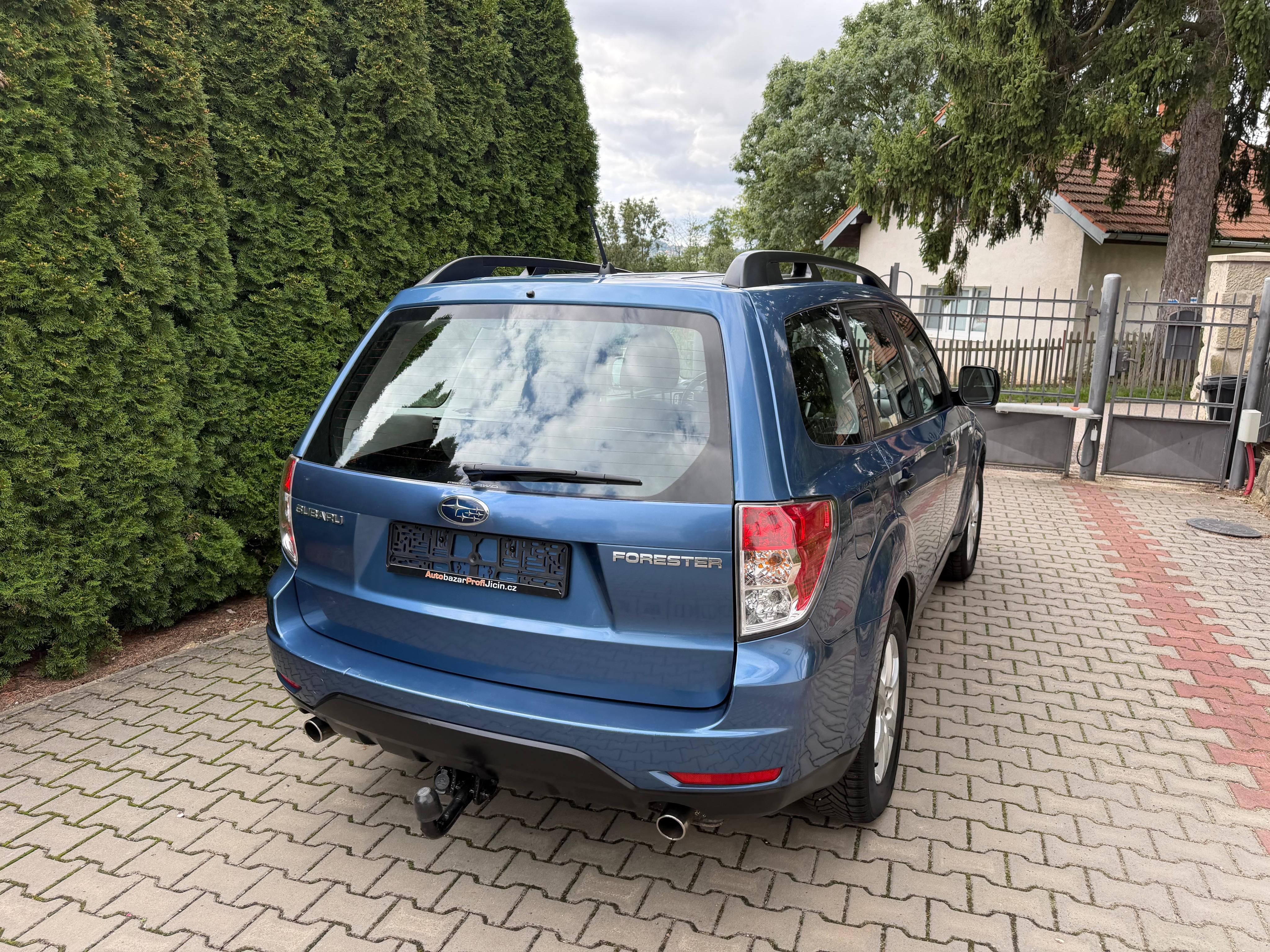 Subaru Forester, 2,0i /110 Kw 4x4 , 1 Majitel - fotka 5
