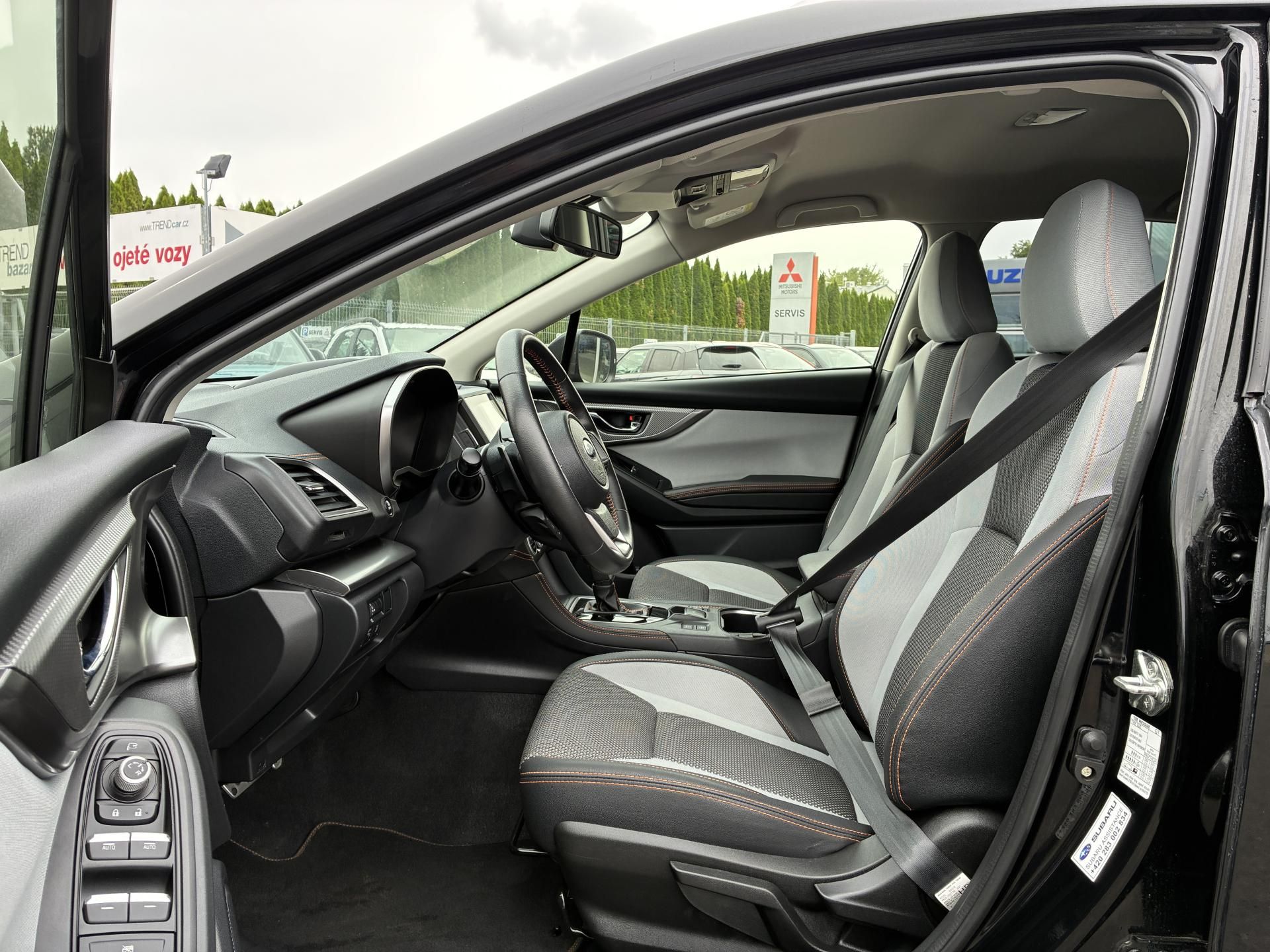 Subaru XV, 1,6i CVT Executive *ZÁRUKA * - fotka 6