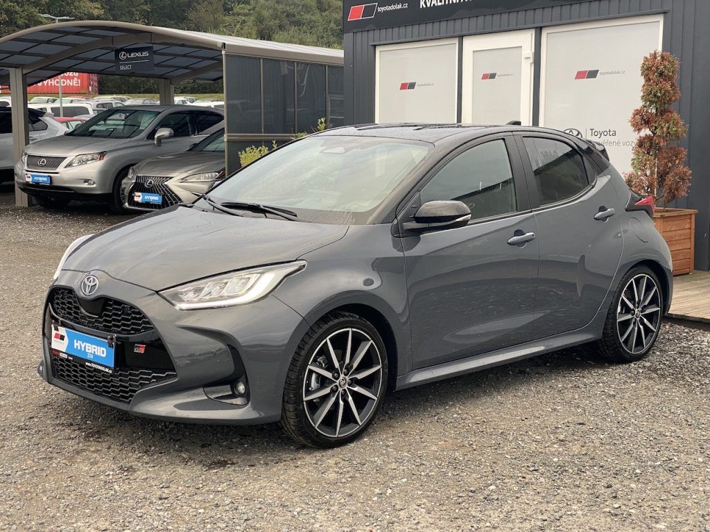 Toyota Yaris, 1.5HEV 130, ČR, GR Sport, DPH - fotka 4