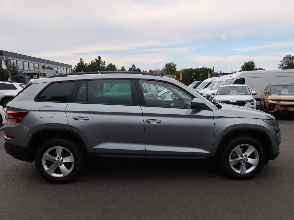 Škoda Kodiaq, 2,0 TDi,110kW,1majČR,4x4,DPH - fotka 5
