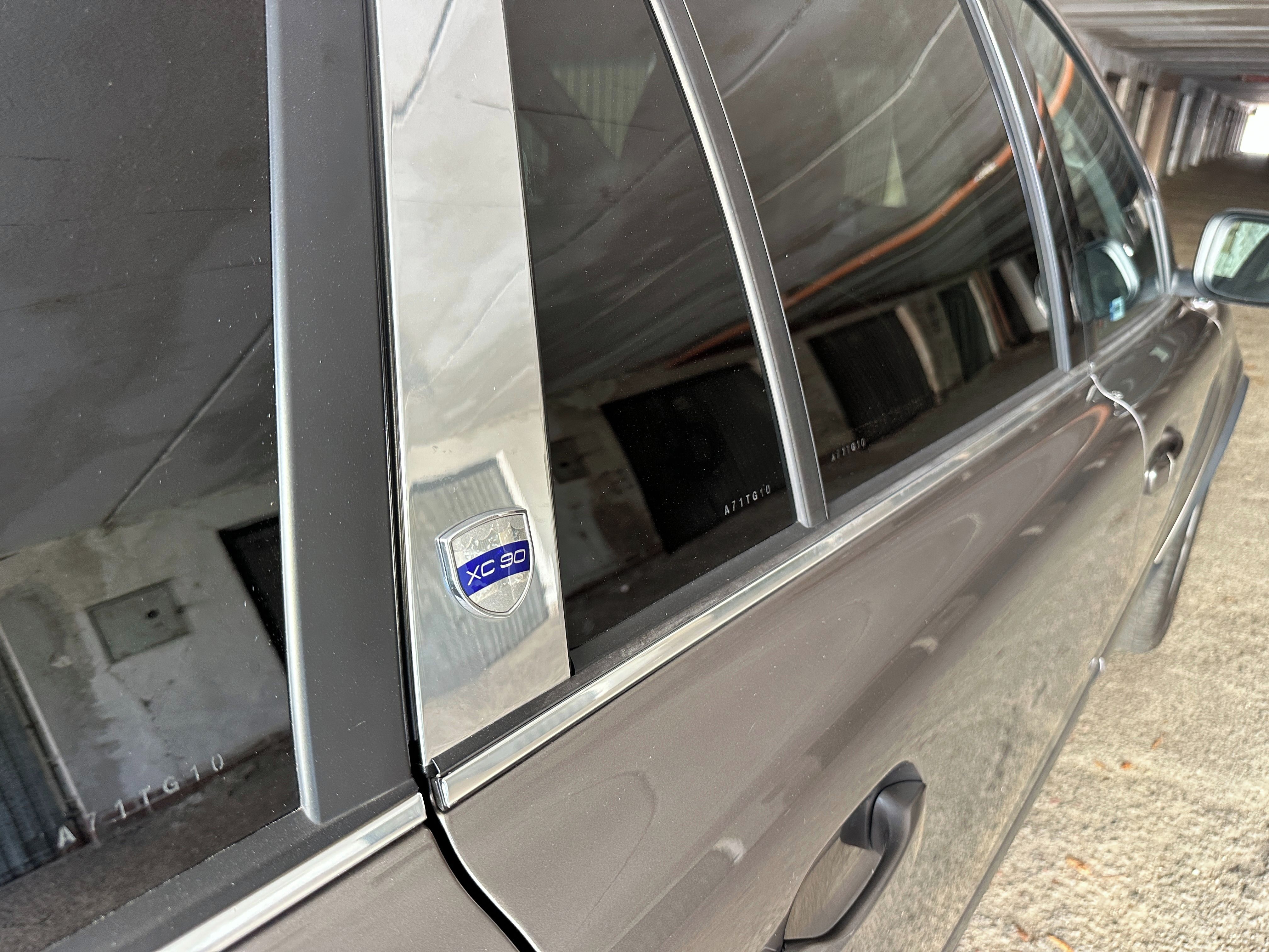 Volvo XC90, D5 AWD EXECUTIVE - fotka 5
