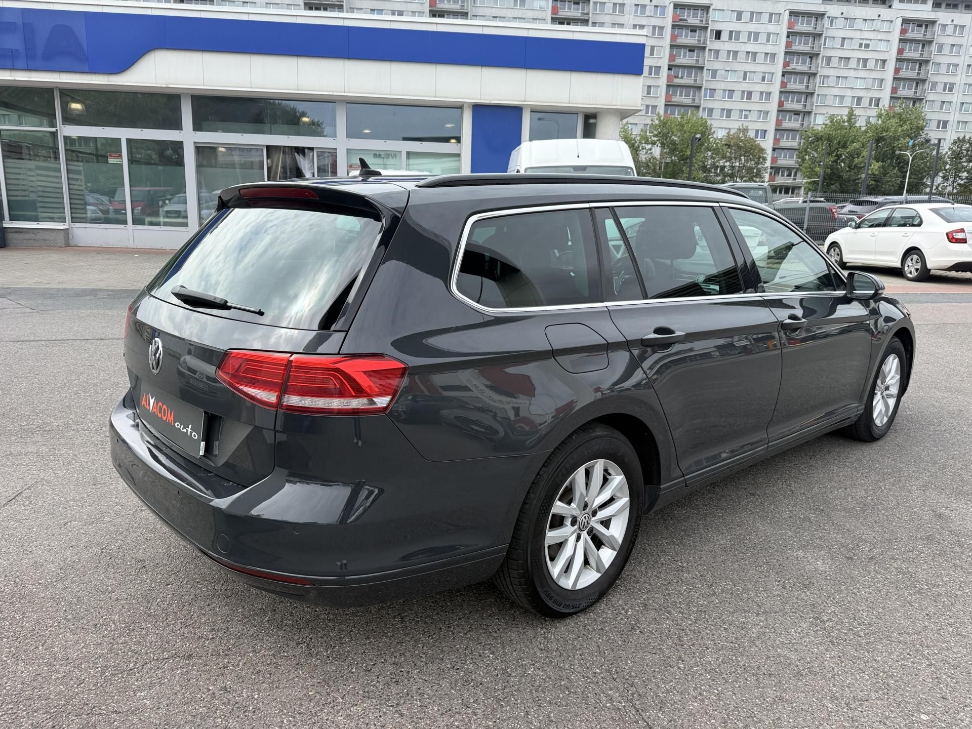 Volkswagen Passat Variant, 2.0 TDi 110kw - fotka 6