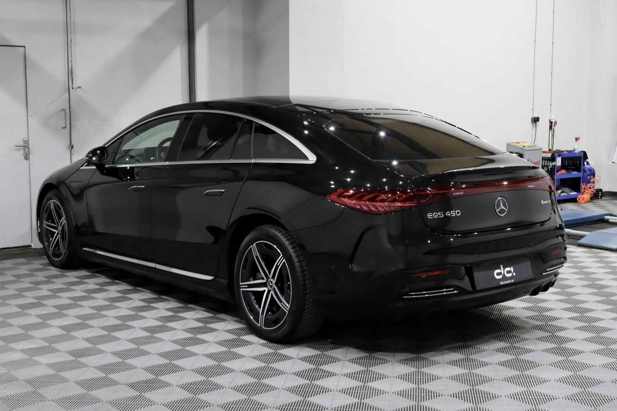 Mercedes-Benz EQS, 450 4Matic AMG Line - fotka 4