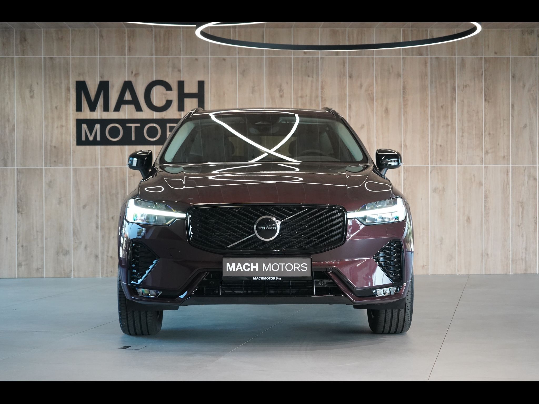 Volvo XC60, B5 AWD PLUS Dark LCI, H/K, LED - fotka 3