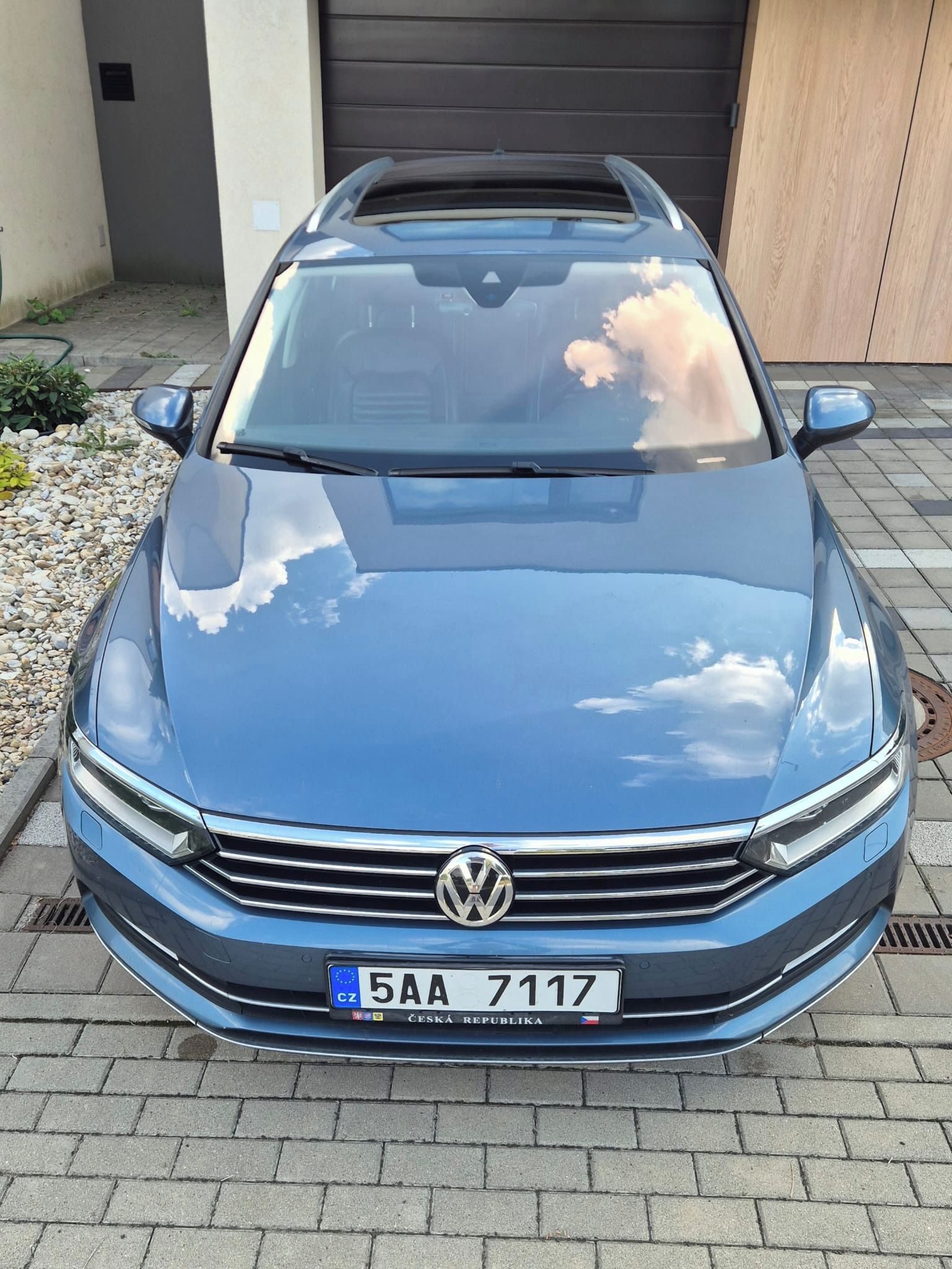 Volkswagen Passat, VW Passat, 2,0 TDI, 140kw, DSG - fotka 6