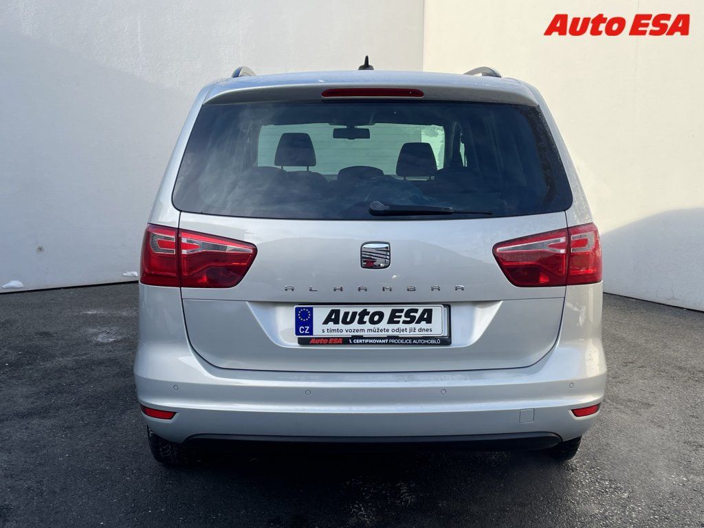 Seat Alhambra, 2.0 TDi,Style,navi - fotka 5