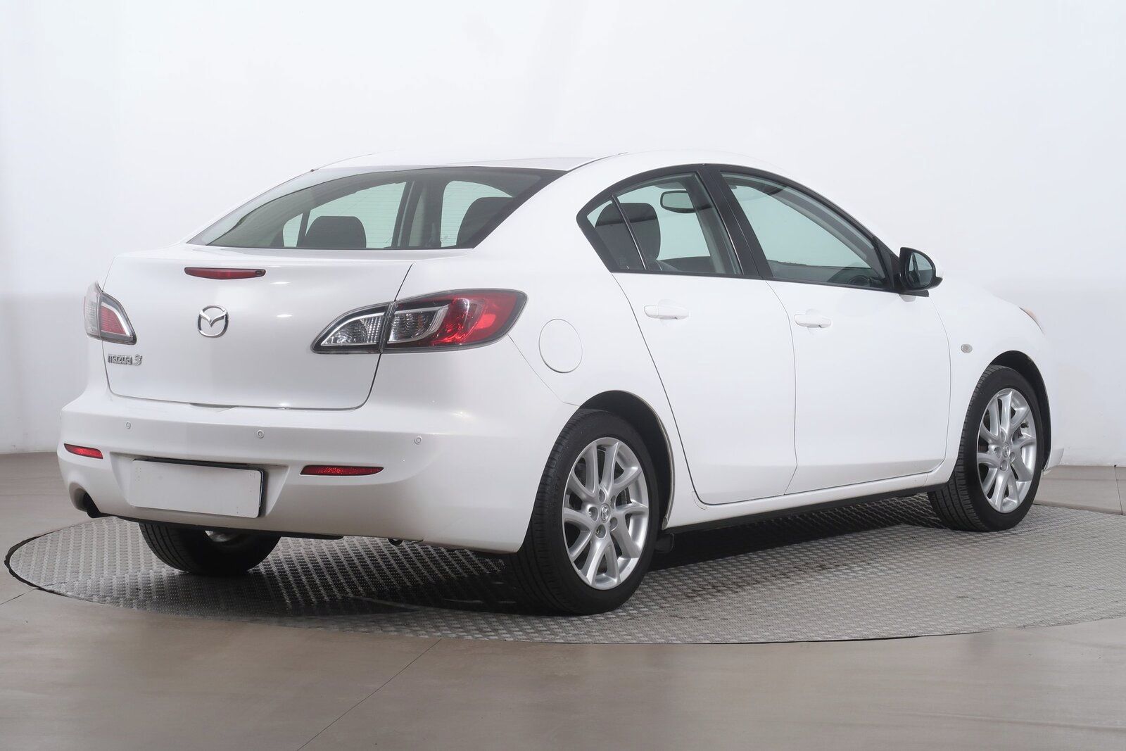 Mazda 3, 1.6 - fotka 5