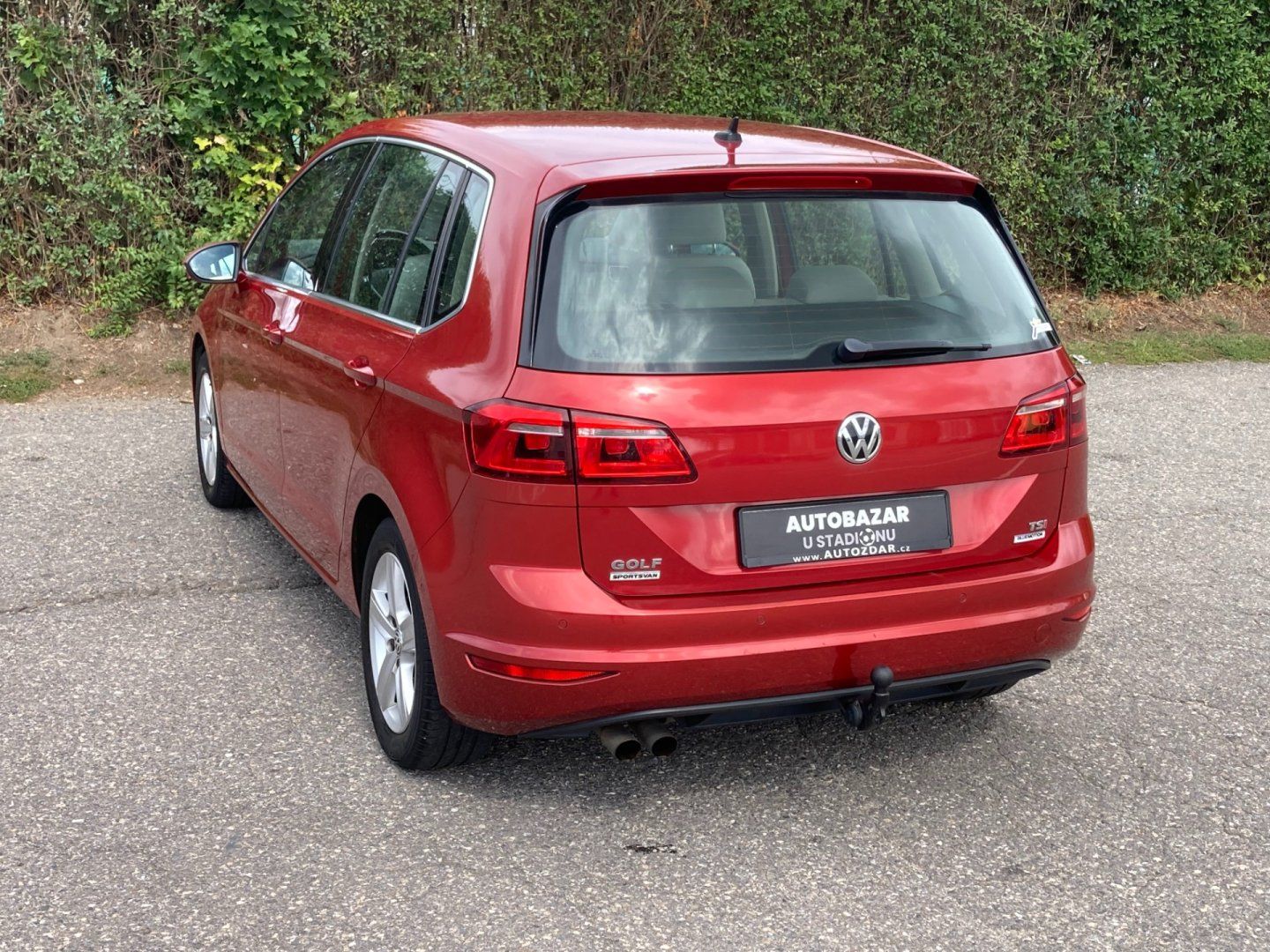 Volkswagen Golf Sportsvan, 1,4 TSI  Tažné z. servisní k. - fotka 5