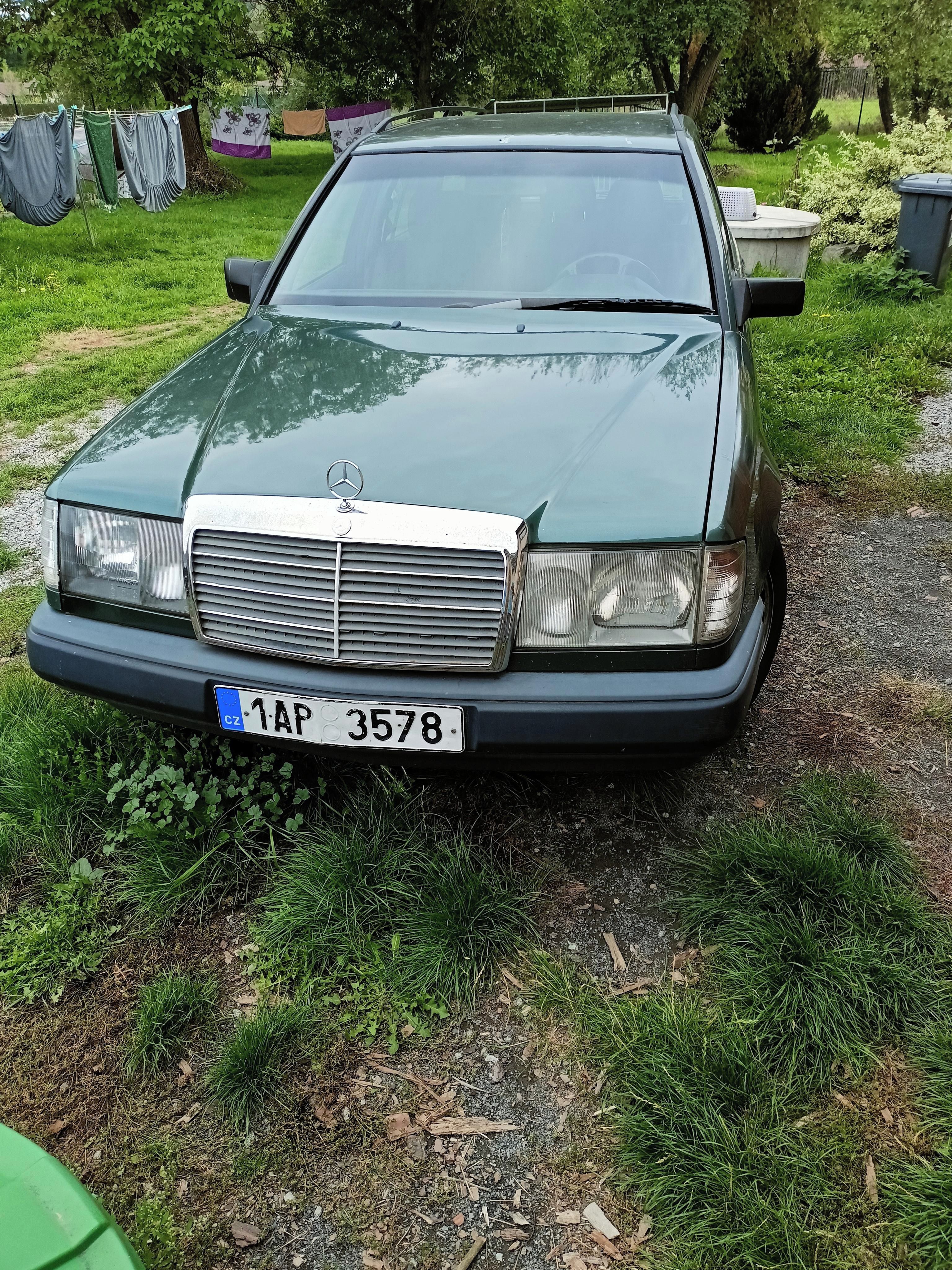 Mercedes-Benz 250
