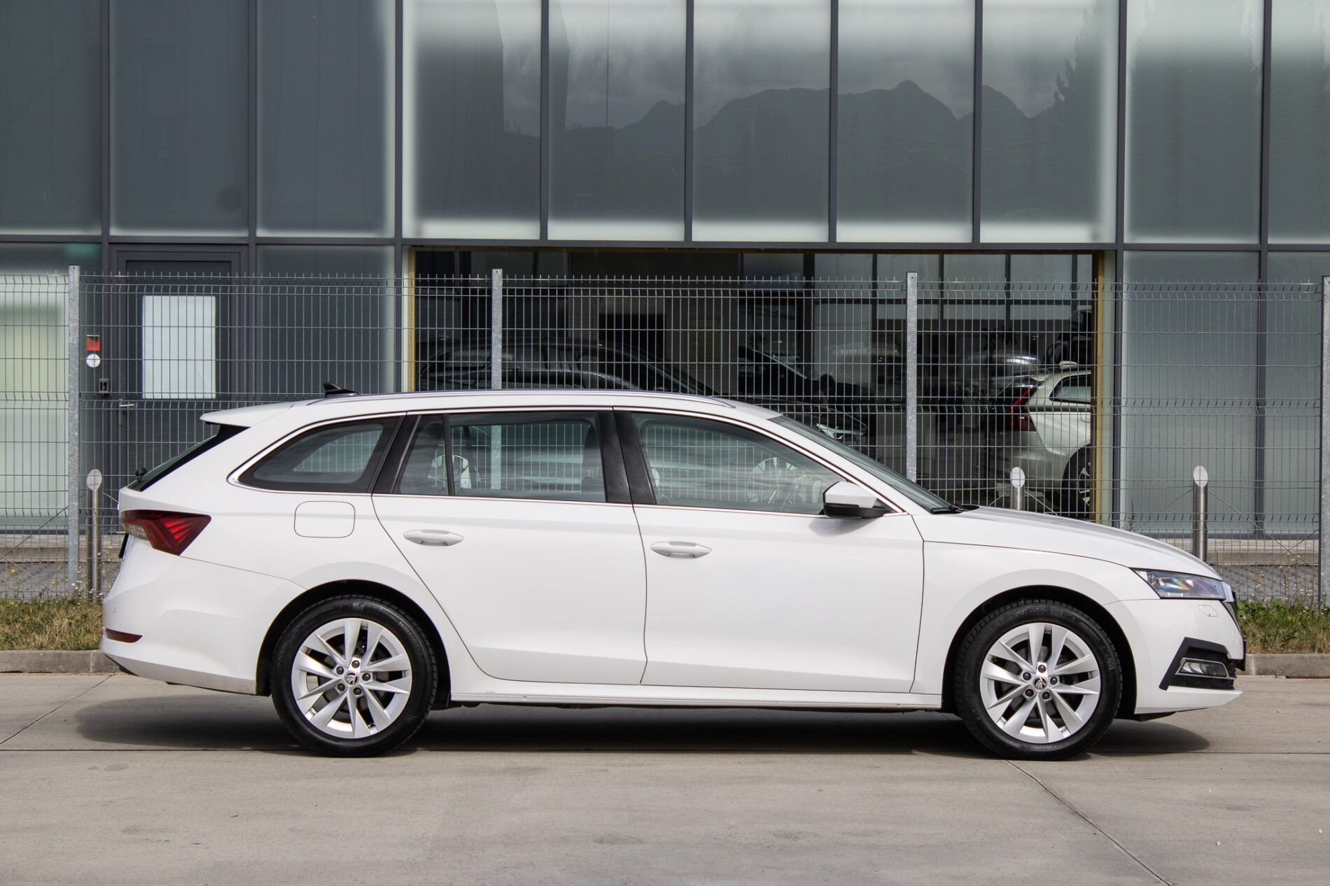 Škoda Octavia - fotka 4