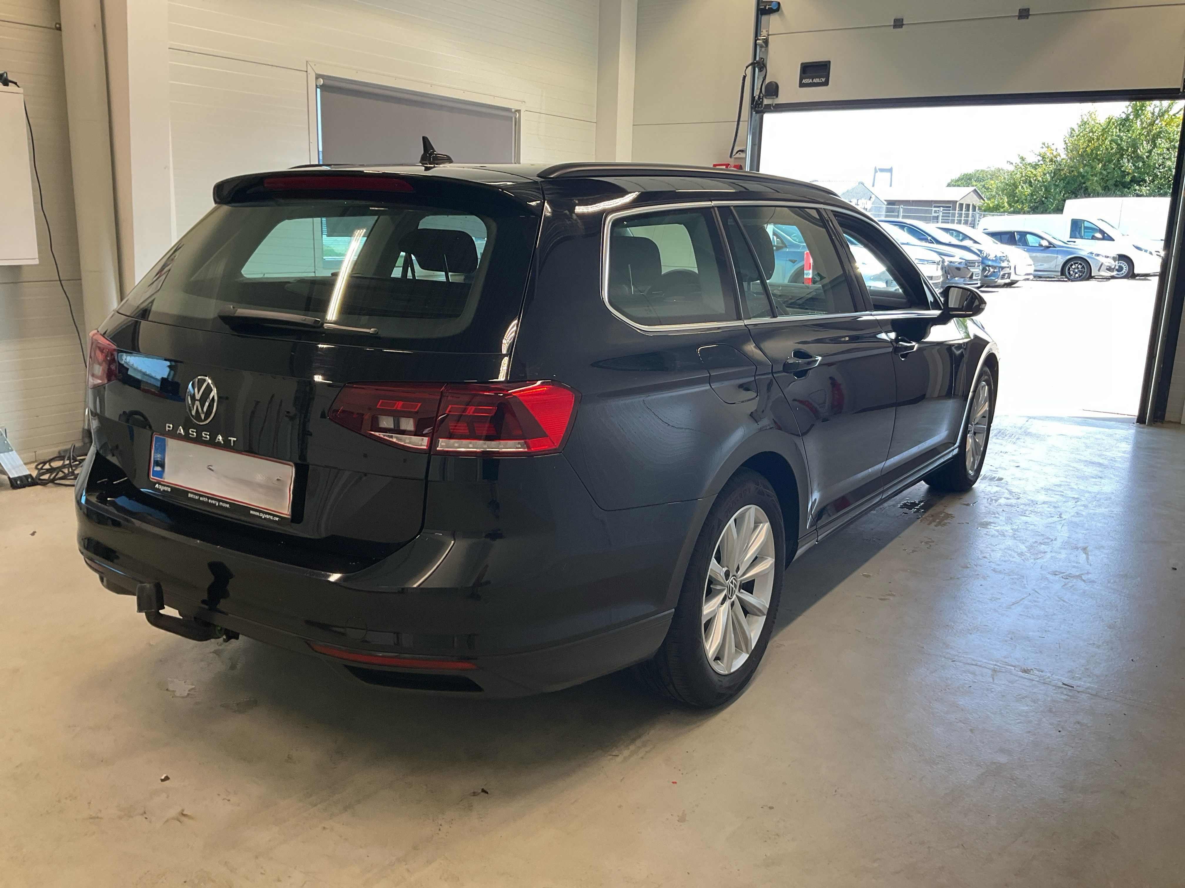 Volkswagen Passat, 1.5 TSi 110kw Business DSG 1.m - fotka 2