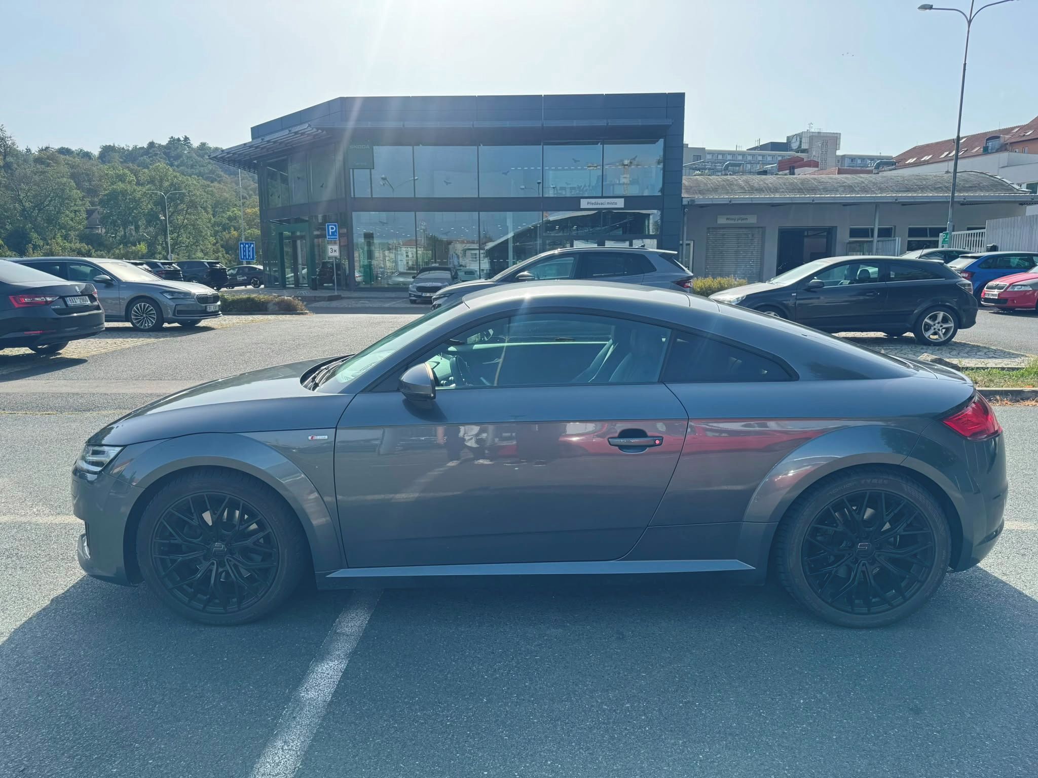 Audi TT, 2.0TFSI 169kW DSG - fotka 2