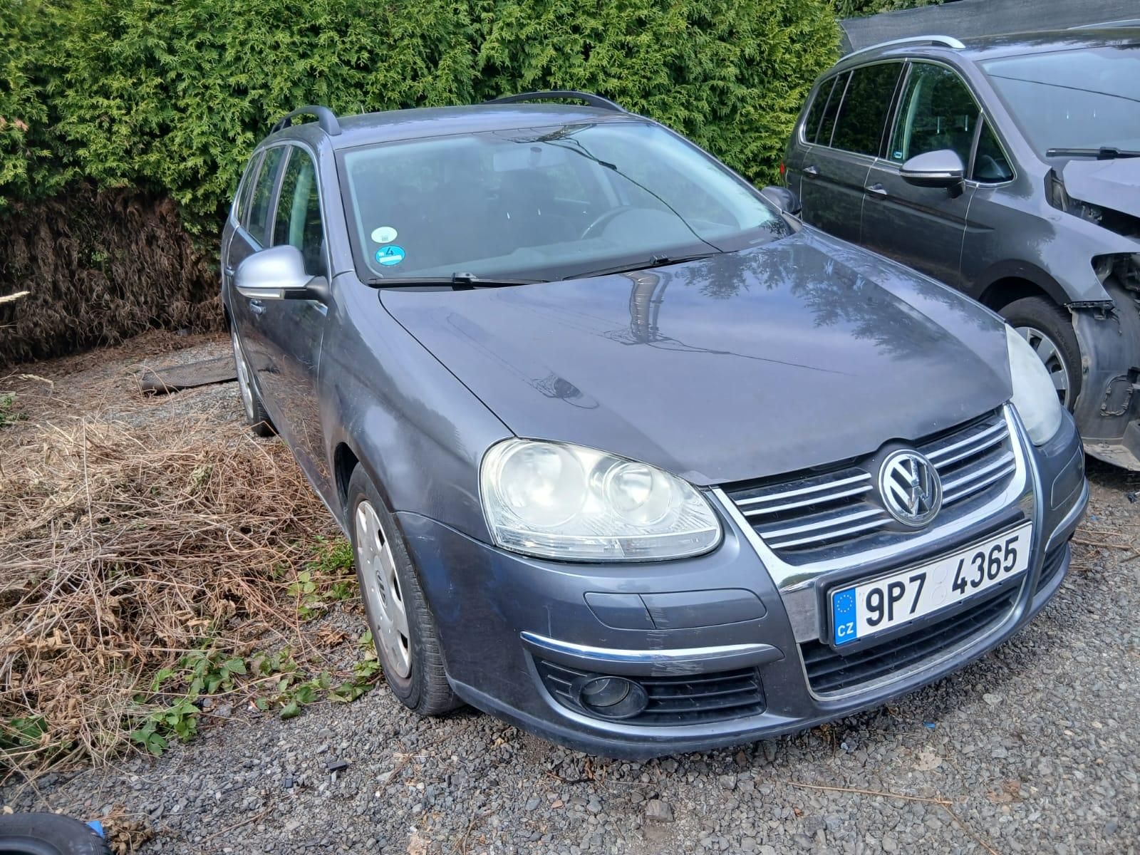 Volkswagen Golf, 1.4TSI, točí, ale nechytne - fotka 4