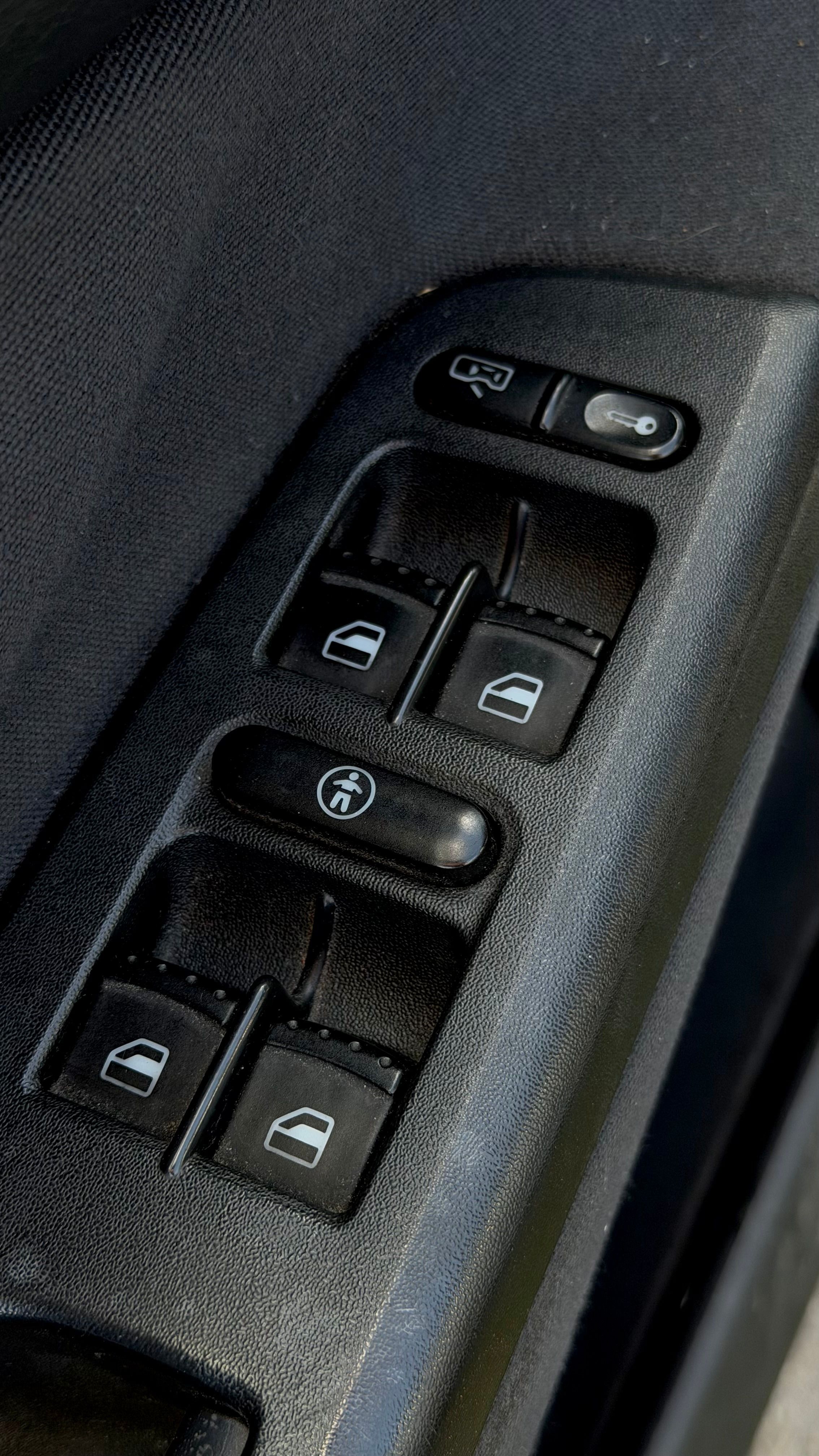 Škoda Octavia, Škoda Octavia, 1.9 TDI - fotka 6
