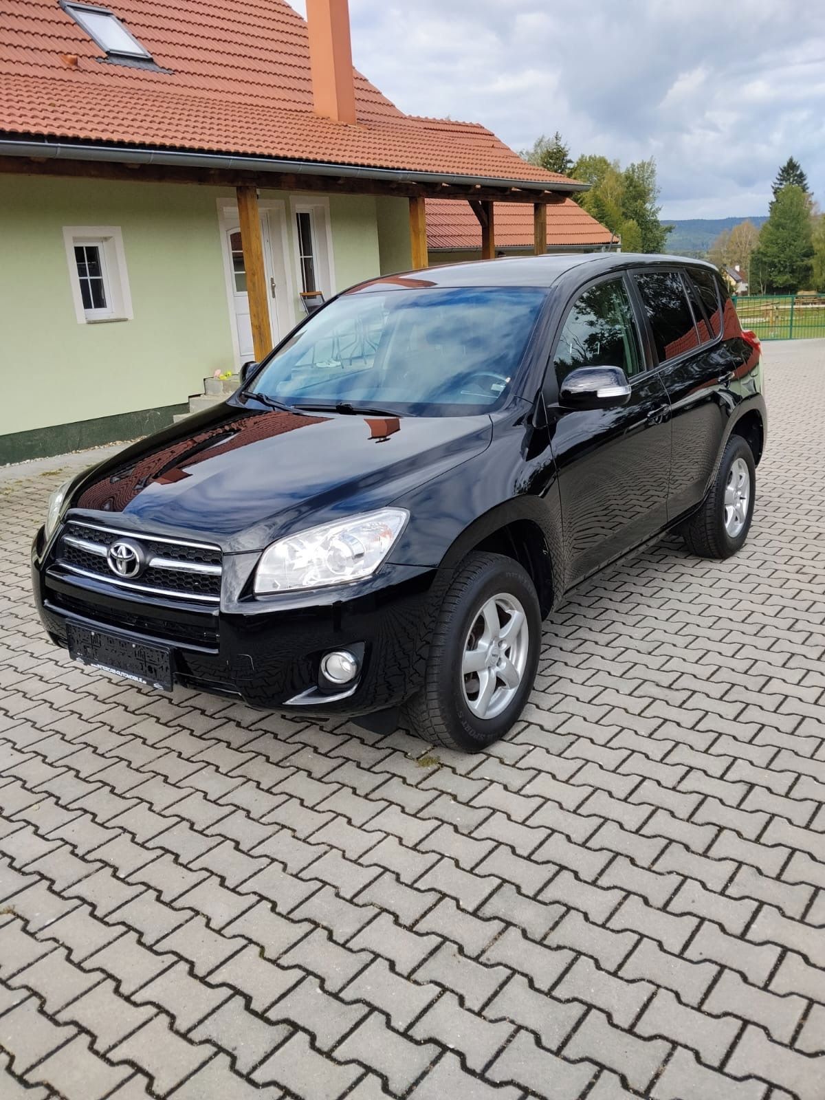 Toyota Rav4, Najeto 64432 km!!! Automatic - fotka 2