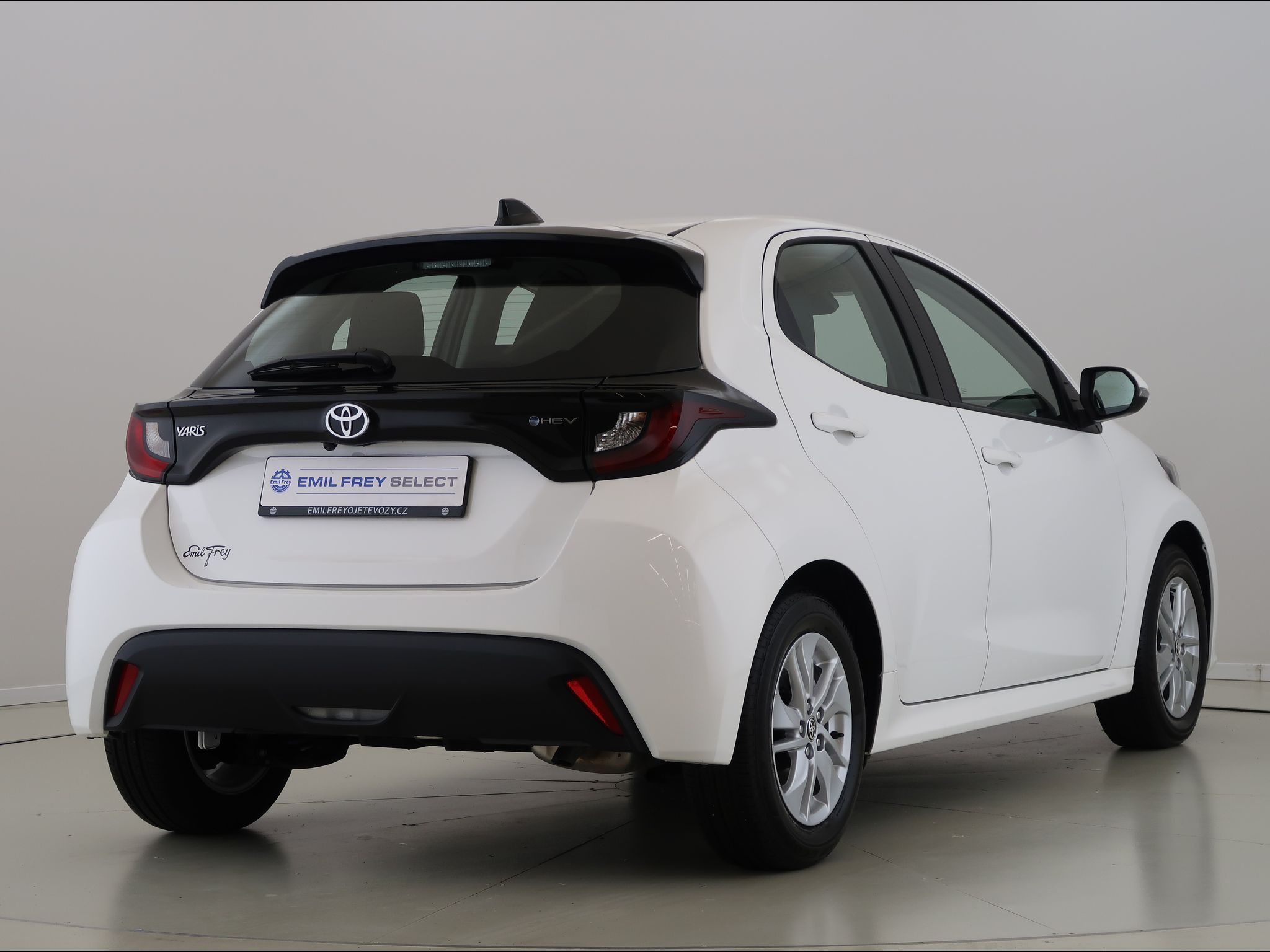 Toyota Yaris, 1.5,Hybrid,e-CVT,Comfort,CZ,1M - fotka 5