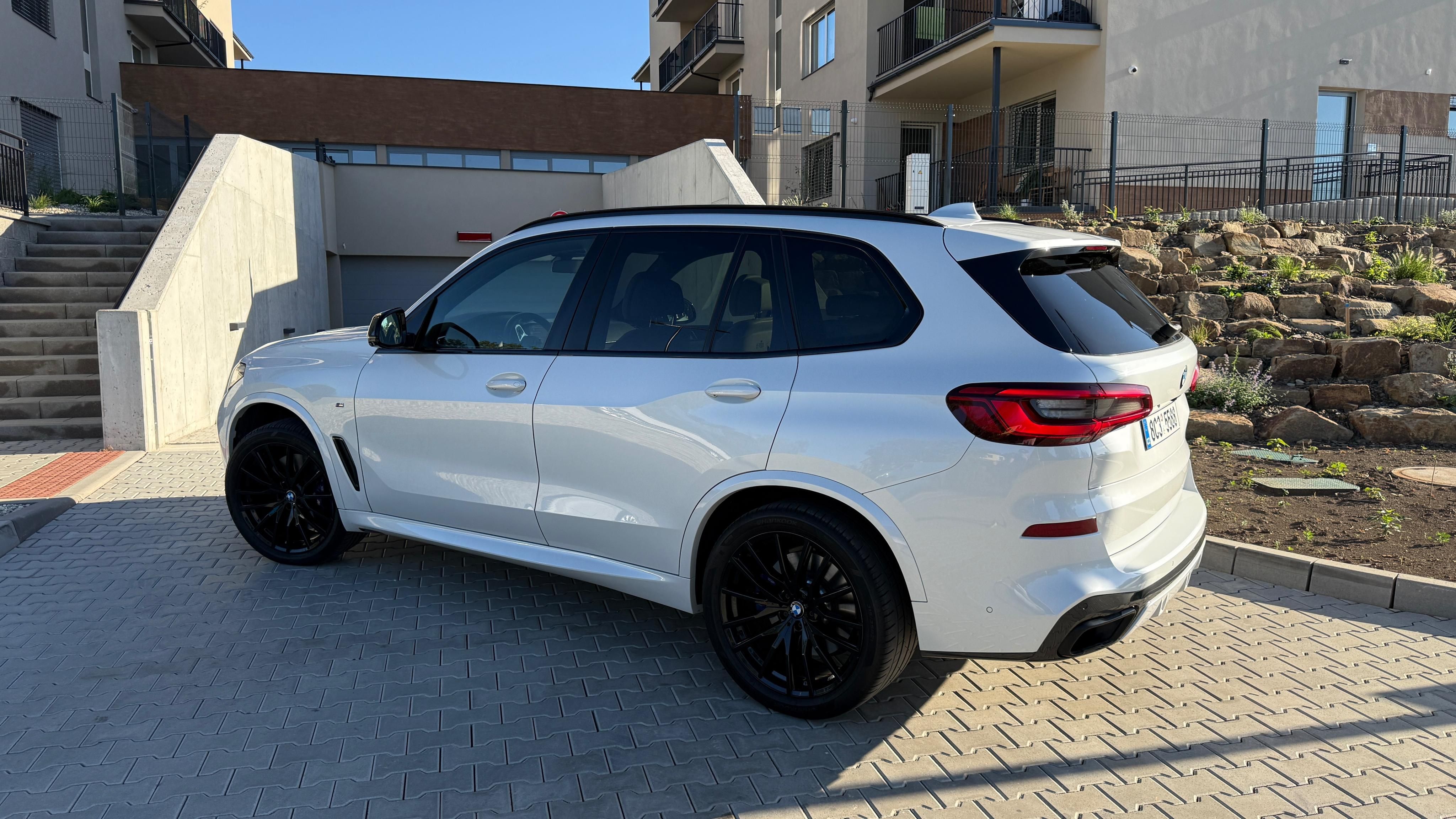 BMW X5 - fotka 4